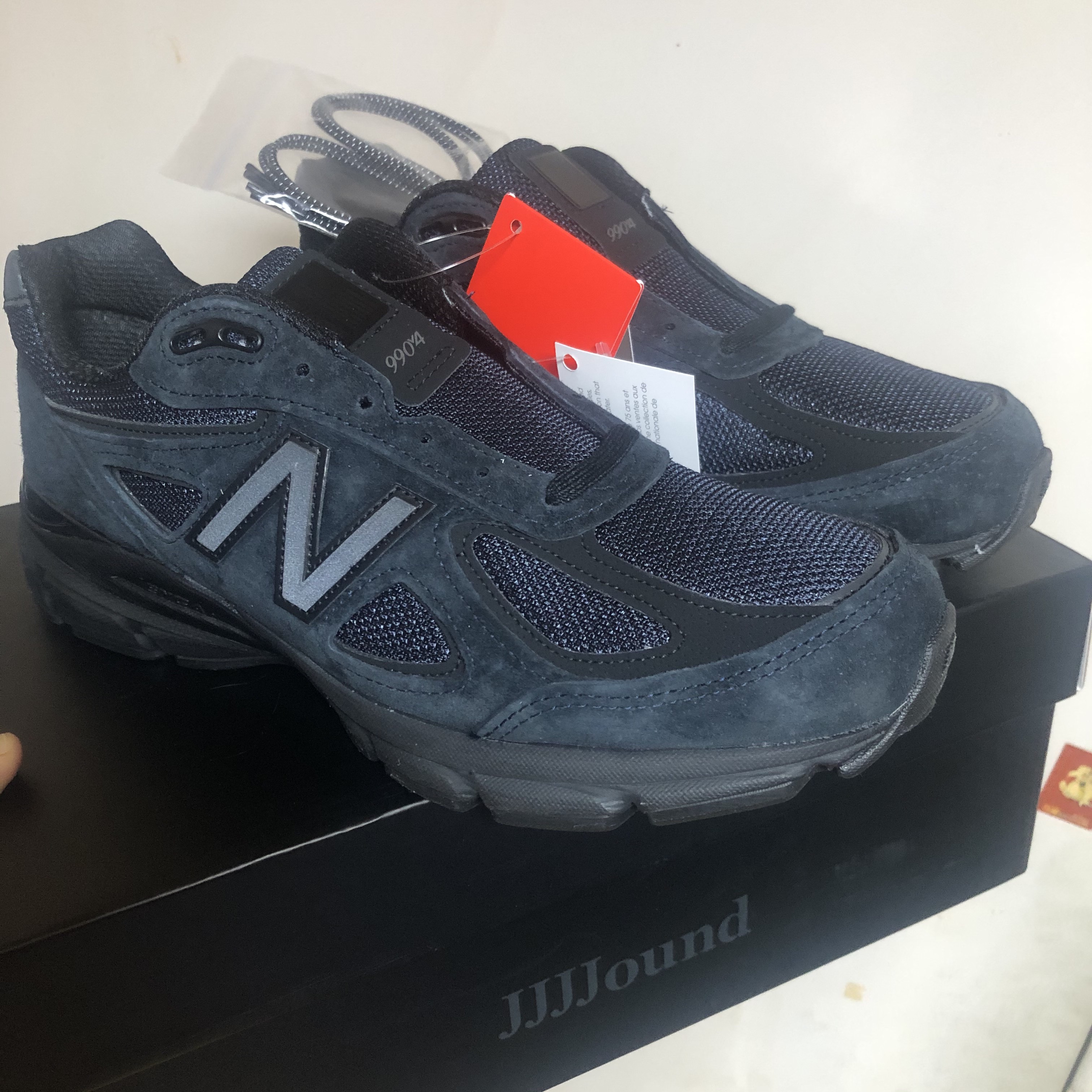 New Balance x JJJJound 990v4 Navy 착용 스타일 - 1