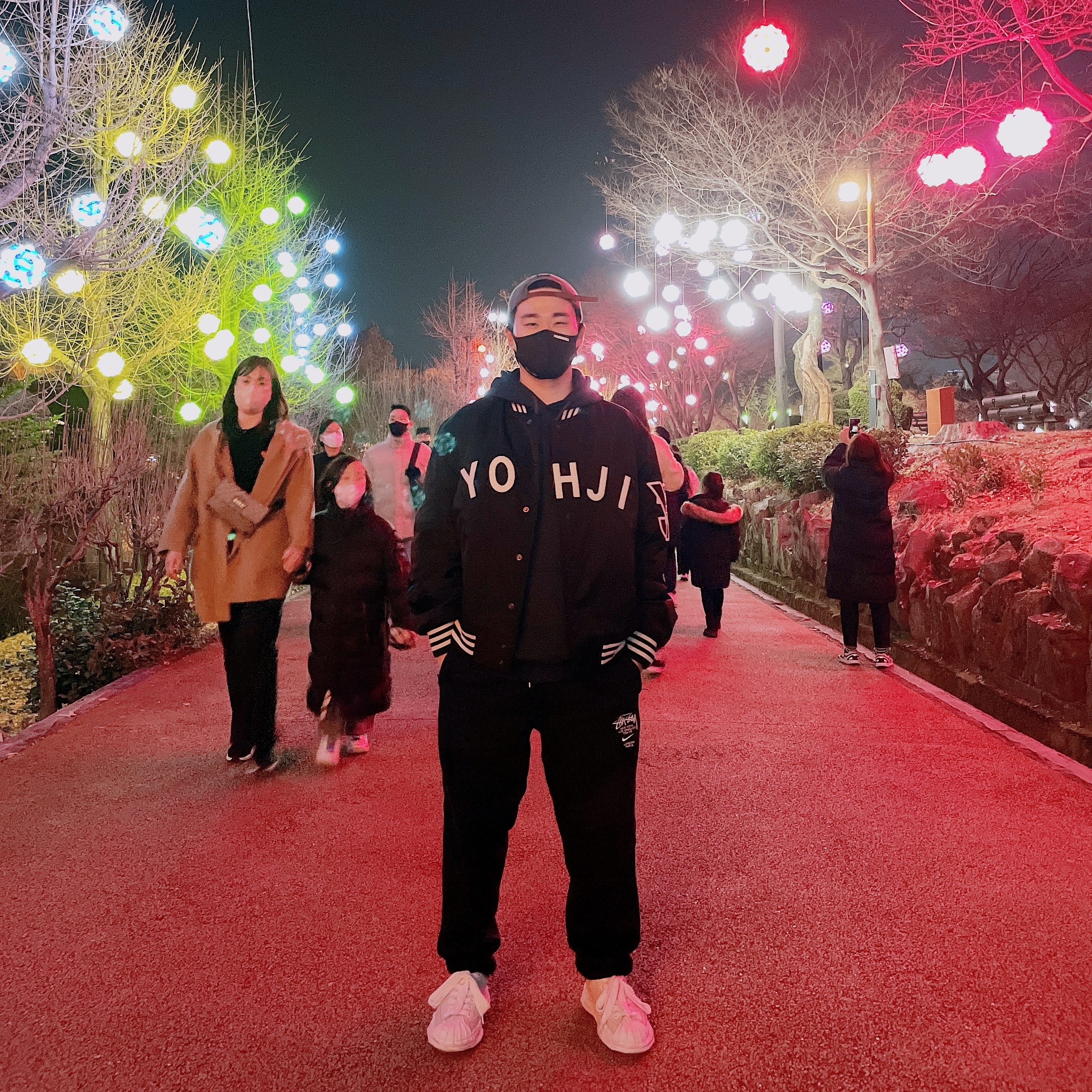 Maison Mihara Yasuhiro Blakey OG STC Sole Cut Leather Low-top Sneakers White, Nike x Stussy NRG ZR Fleece Pants Black - US/EU 착용 스타일