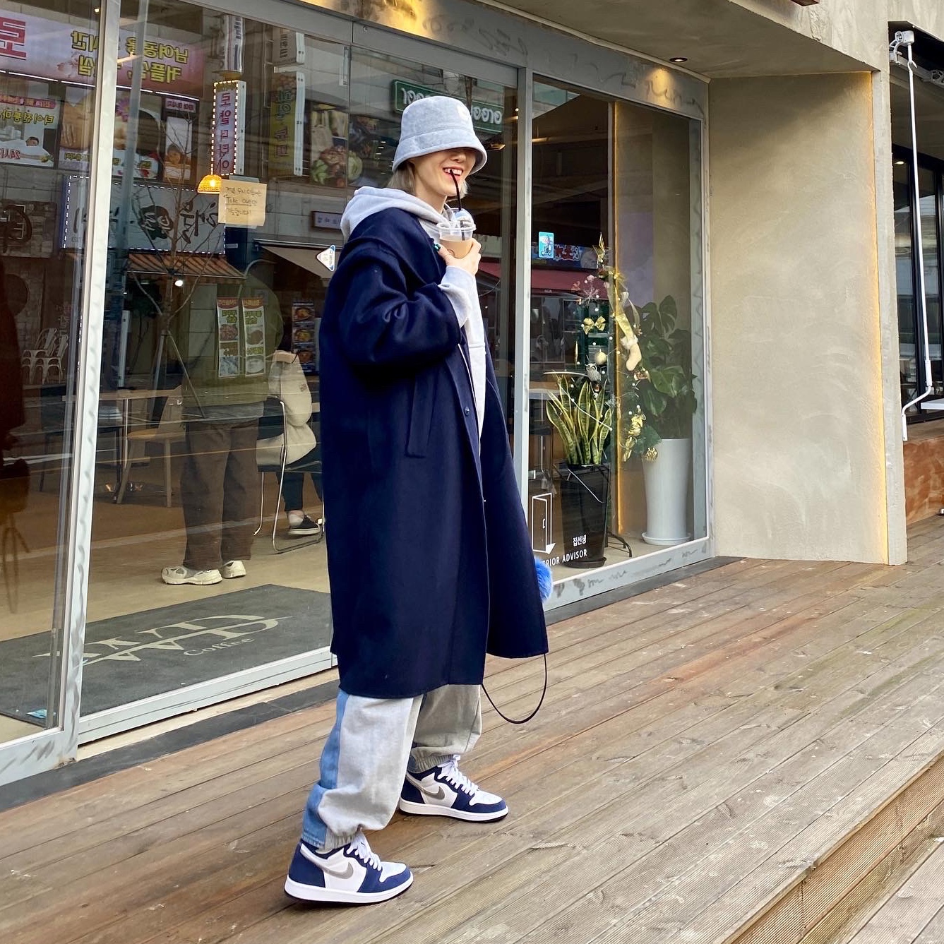 Jordan 1 Retro High OG CO.JP Midnight Navy, (GS) Jordan 1 Retro High OG CO.JP Midnight Navy 착용 스타일