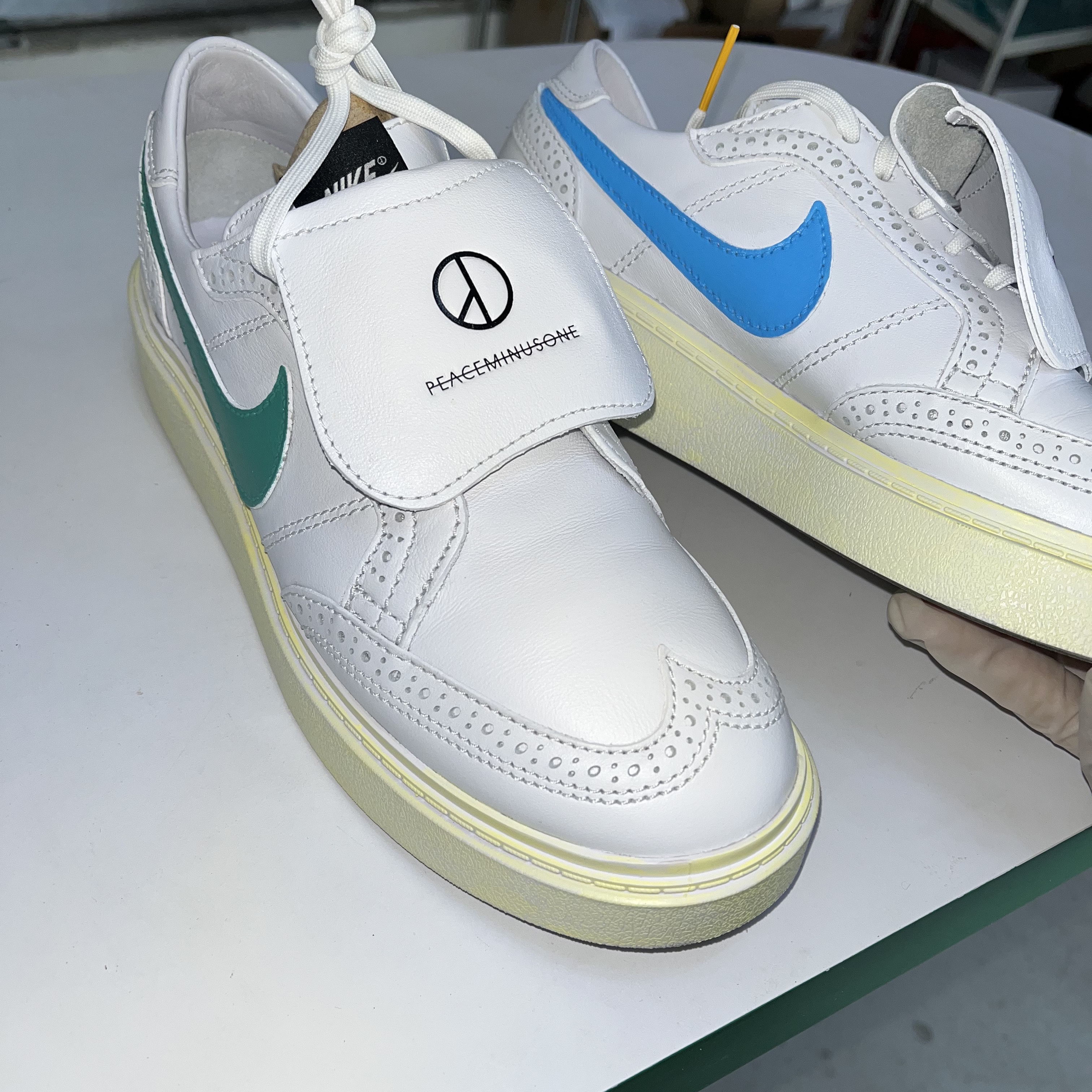 Nike x Peaceminusone Kwondo1 White 착용 스타일 - 3