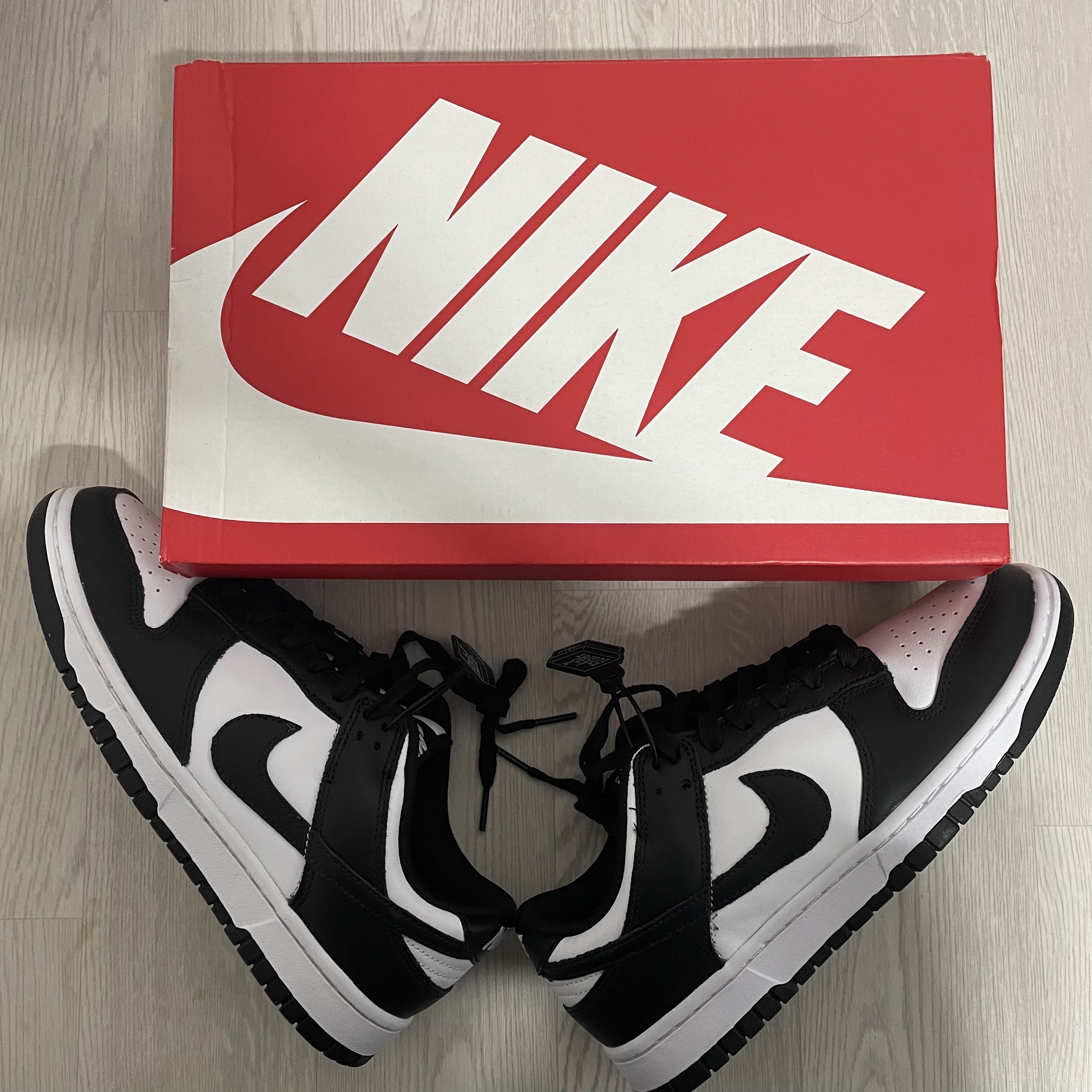 Nike Dunk Low Retro Black 착용 스타일