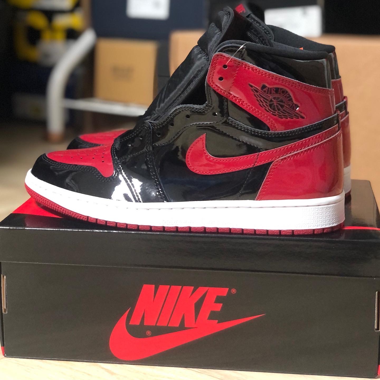 Jordan 1 Retro High OG Patent Bred 착용 스타일 - 2