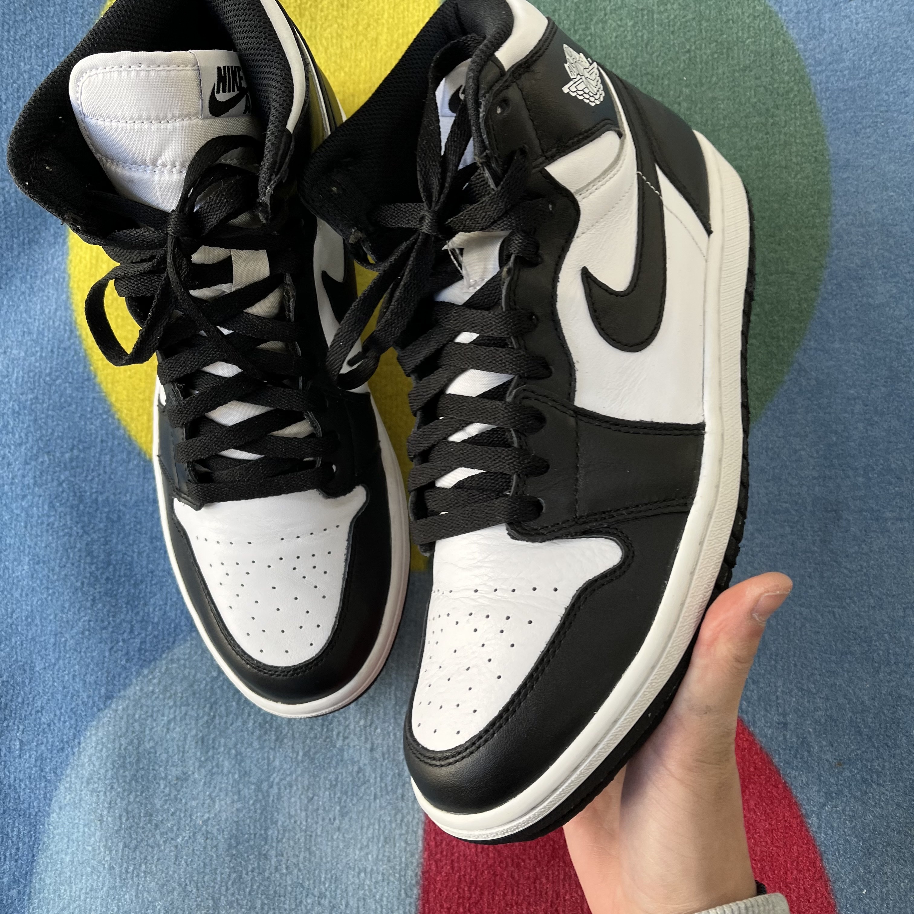 Jordan 1 Retro High OG Black White 2014 착용 스타일 - 3