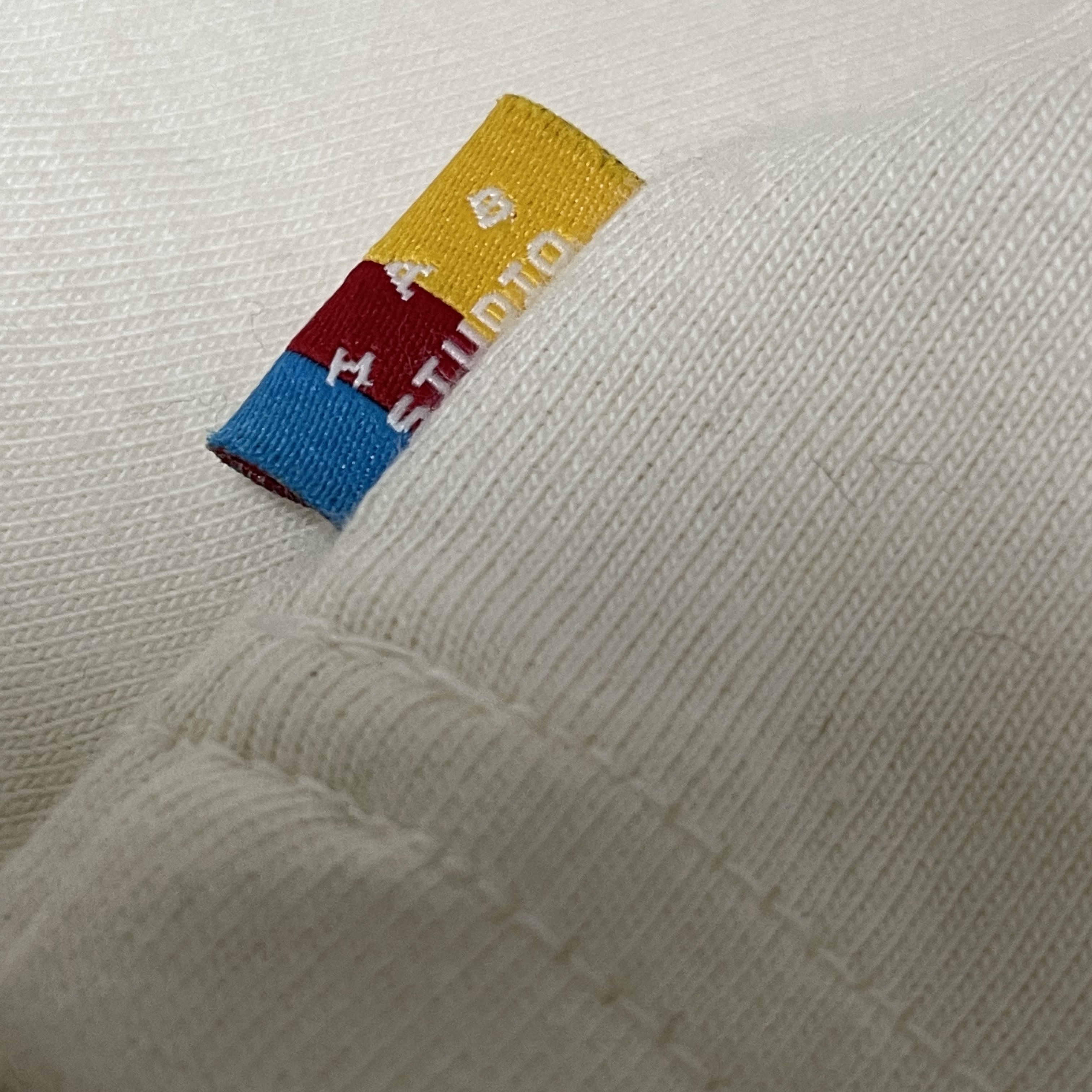IAB Studio x Lee T-Shirt Oatmeal Ivory 착용 스타일