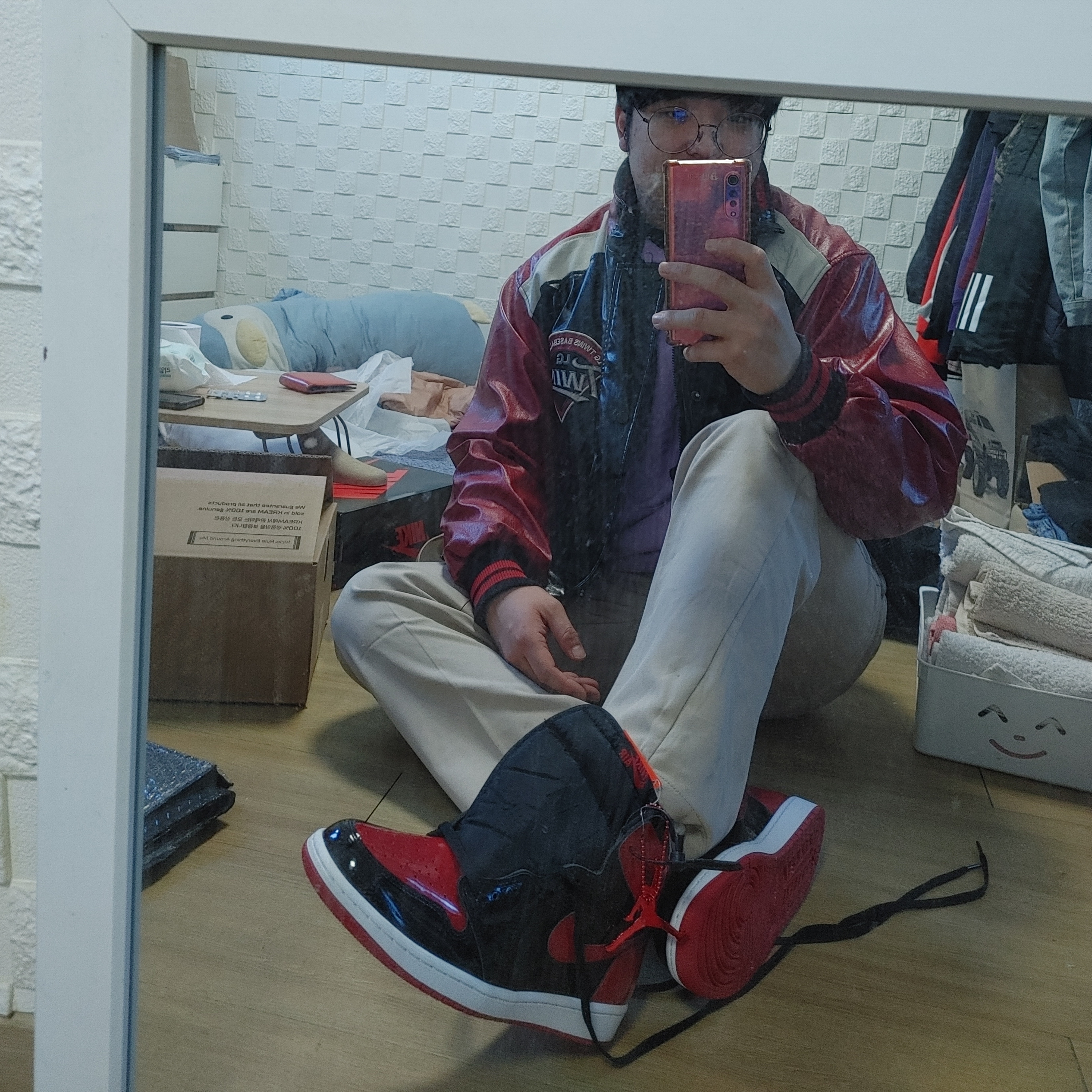Jordan 1 Retro High OG Patent Bred 착용 스타일 - 4