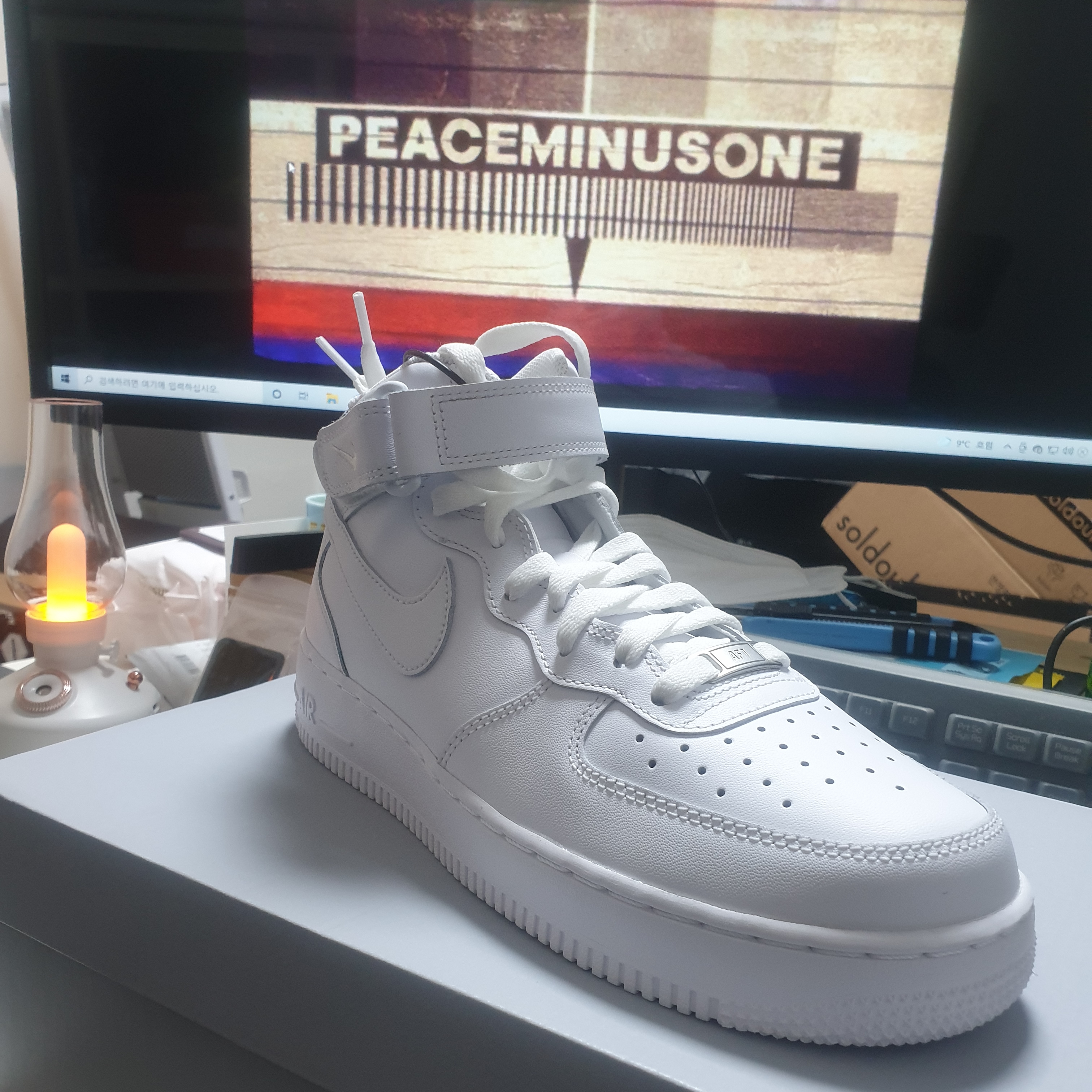 Nike Air Force 1 Mid '07 White 착용 스타일 - 1