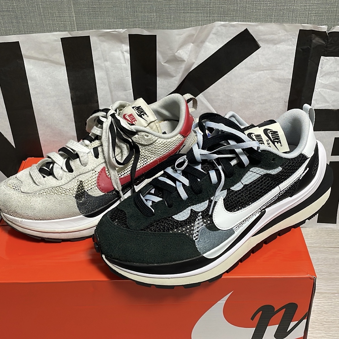 Nike x Sacai VaporWaffle Royal Fuchsia, Nike x Sacai VaporWaffle Black White 착용 스타일
