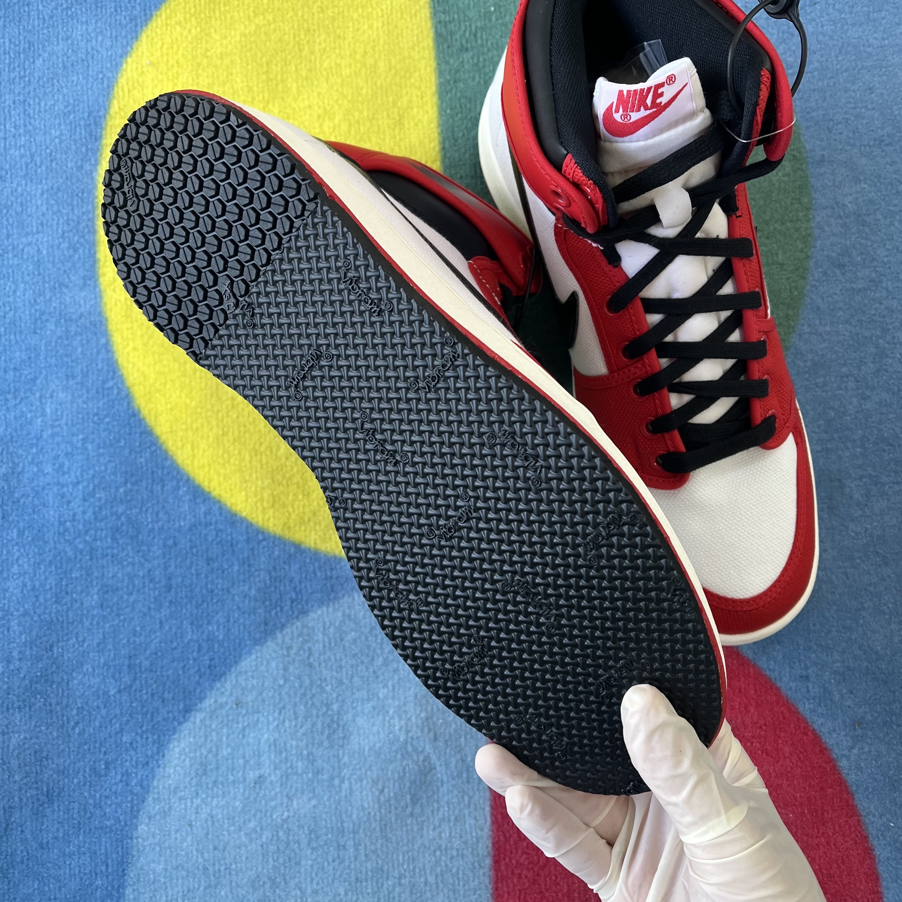 Jordan 1 KO Chicago 2021 착용 스타일 - 1