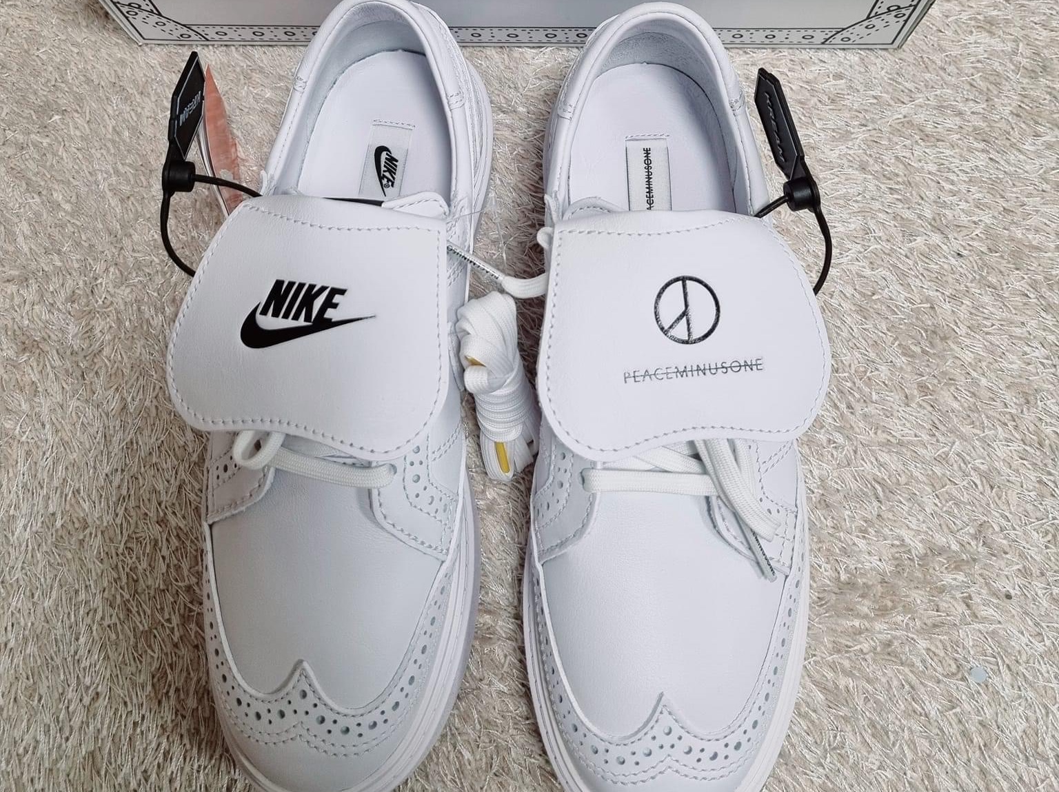 Nike x Peaceminusone Kwondo1 White 착용 스타일 - 2