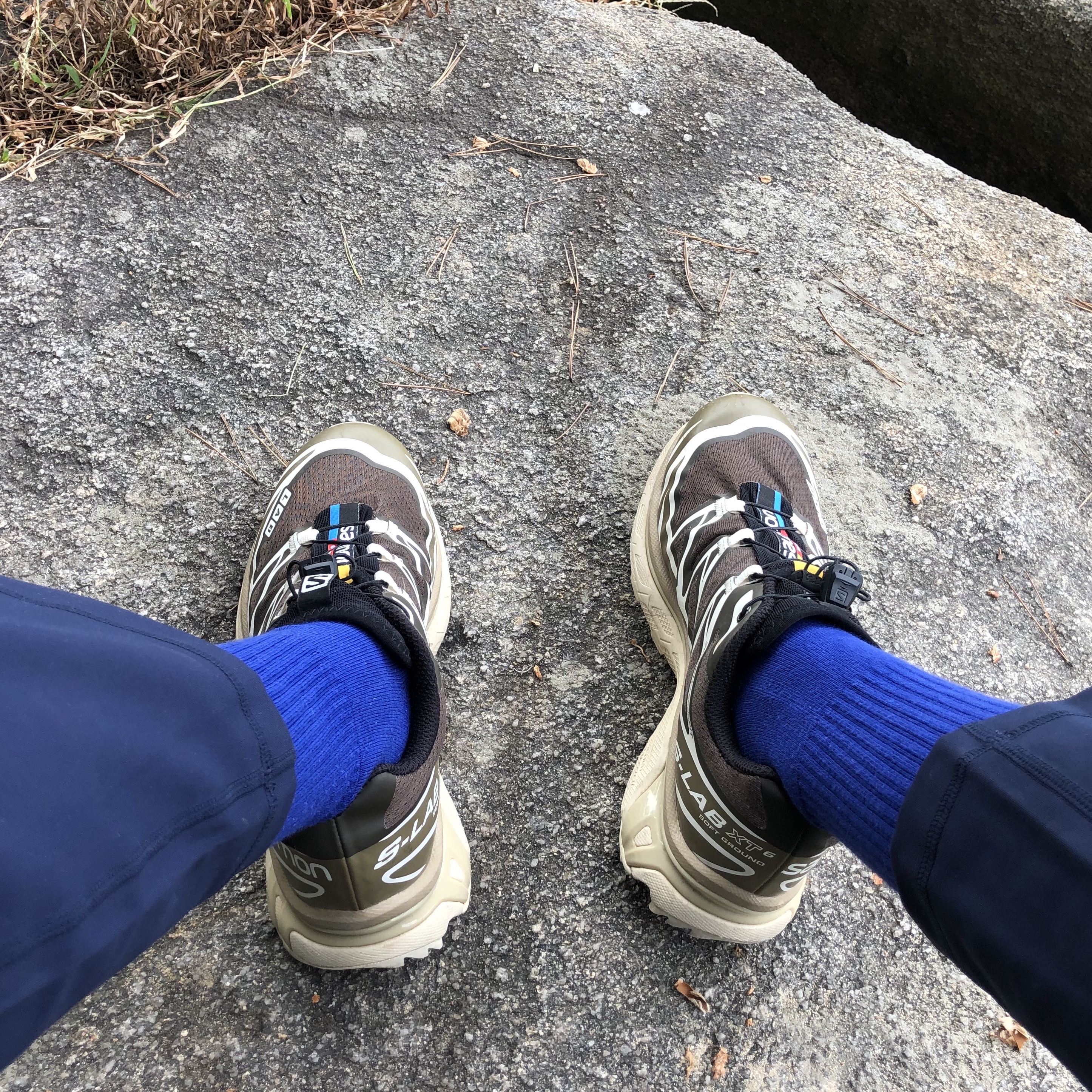 Salomon XT-6 ADV Wren Kangaroo 착용 스타일 - 1