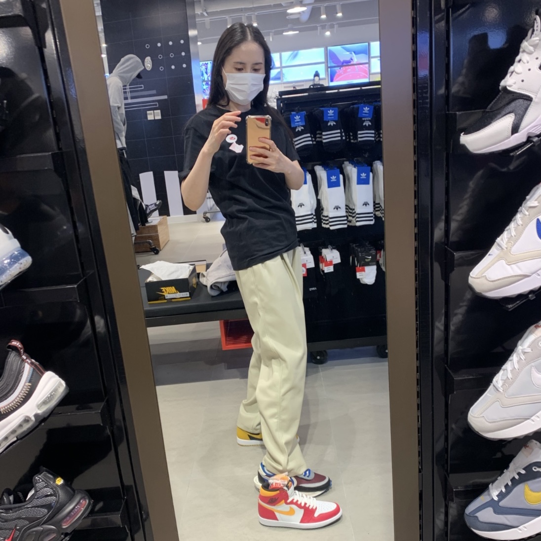 Jordan 1 Retro High OG Pollen 착용 스타일 - 2
