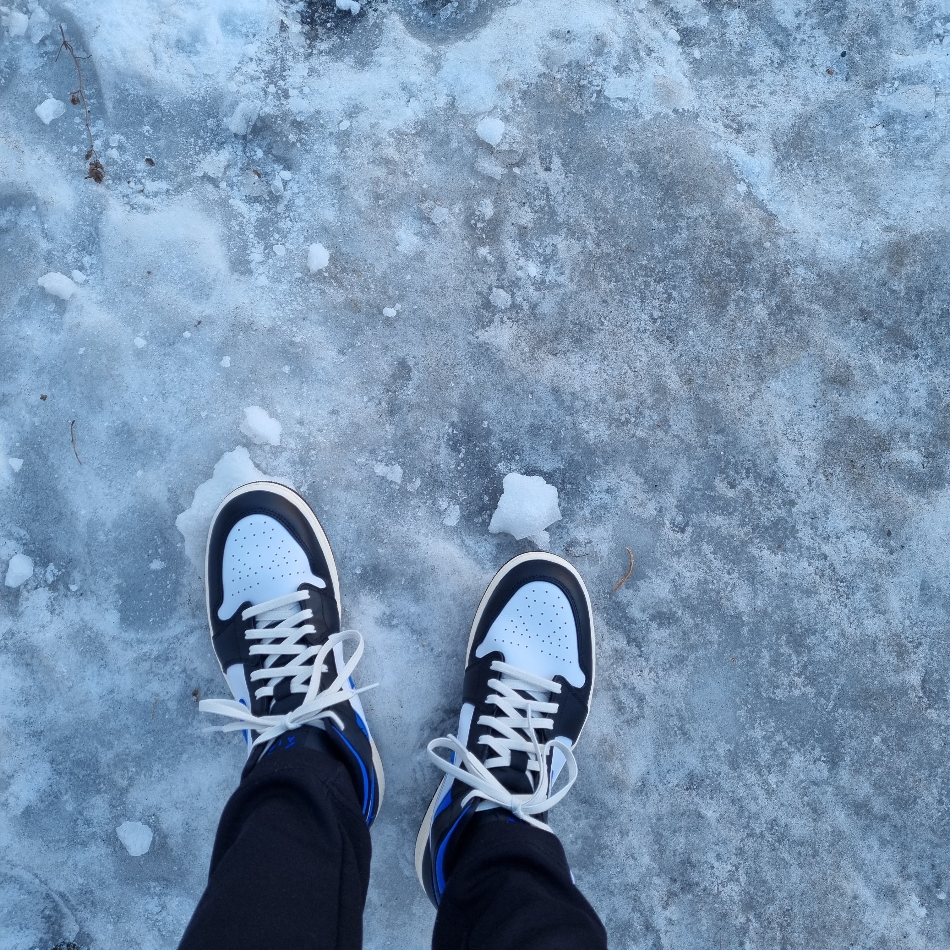 Jordan 1 Mid Racer Blue 착용 스타일 - 3