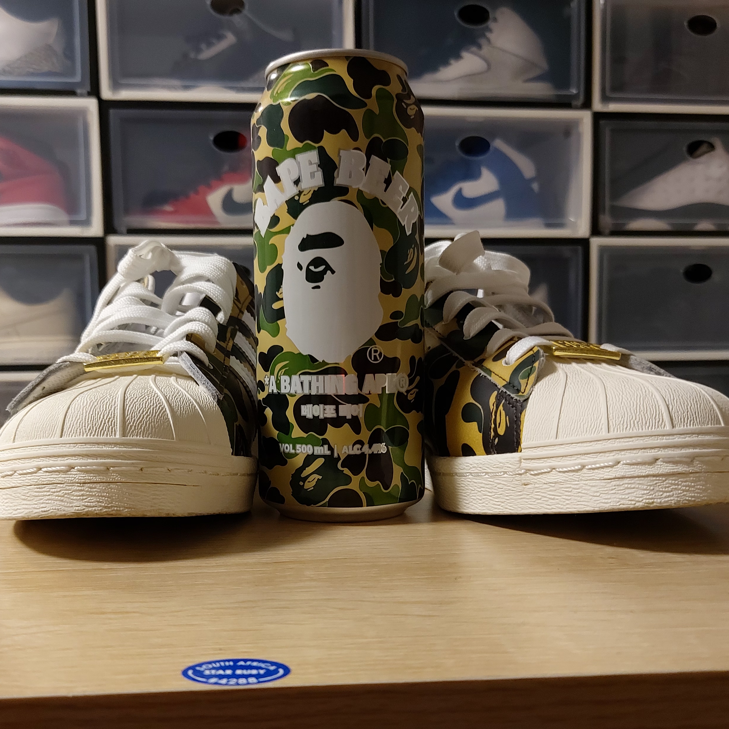 Adidas x BAPE Superstar 80s Green Camo 착용 스타일