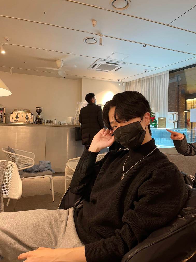 KREAM 프로필 이미지