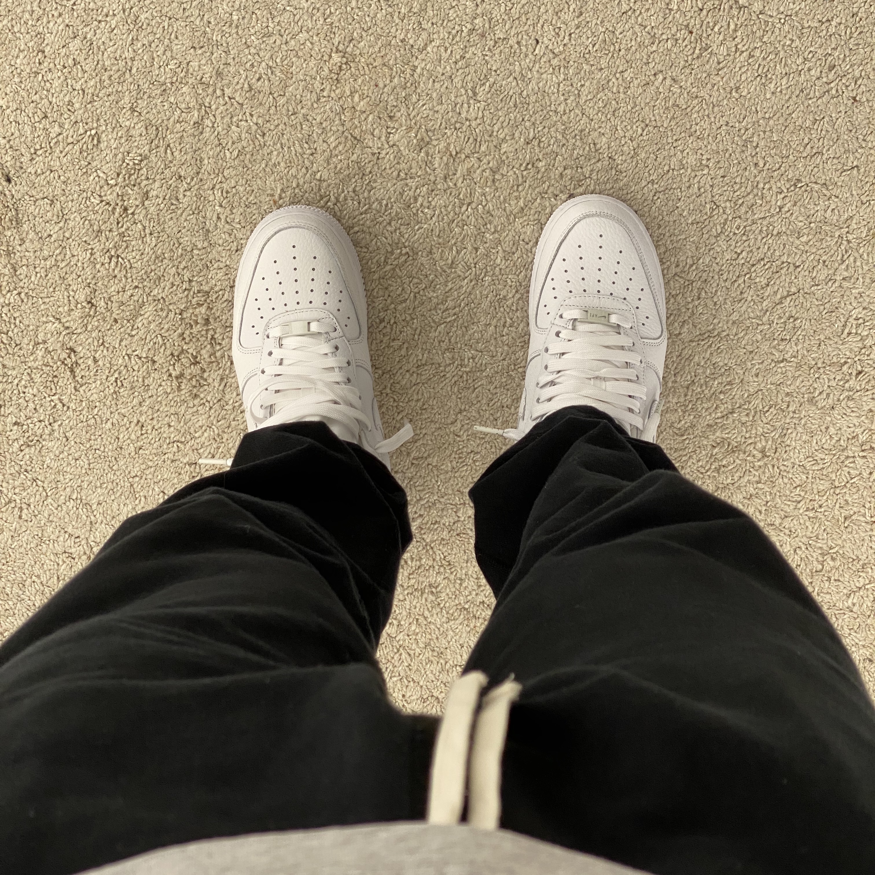 Nike Air Force 1 '07 Craft Vast Grey 착용 스타일 - 5