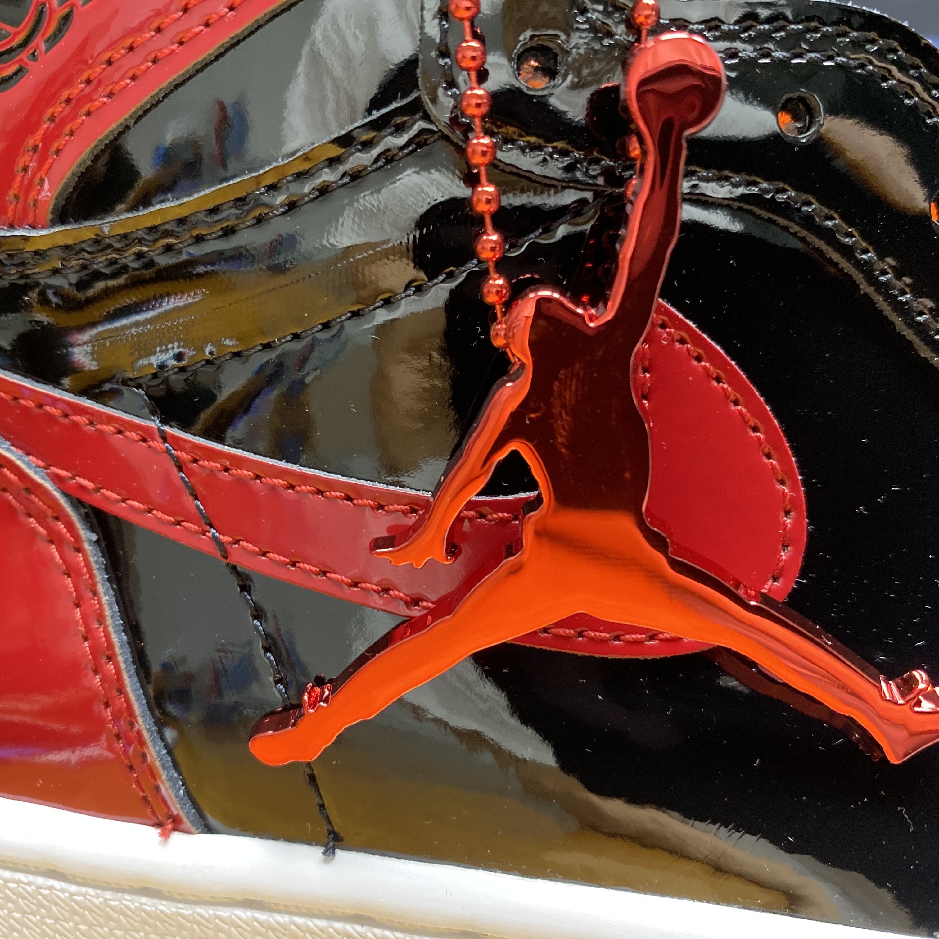 Jordan 1 Retro High OG Patent Bred, Nike ACG Gore-Tex Misery Ridge Jacket Black - US/EU 착용 스타일 - 5