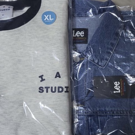 IAB Studio Sweatshirt Oatmeal Navy, IAB Studio x Lee Denim Jacket Indigo Indigo Medium 착용 스타일