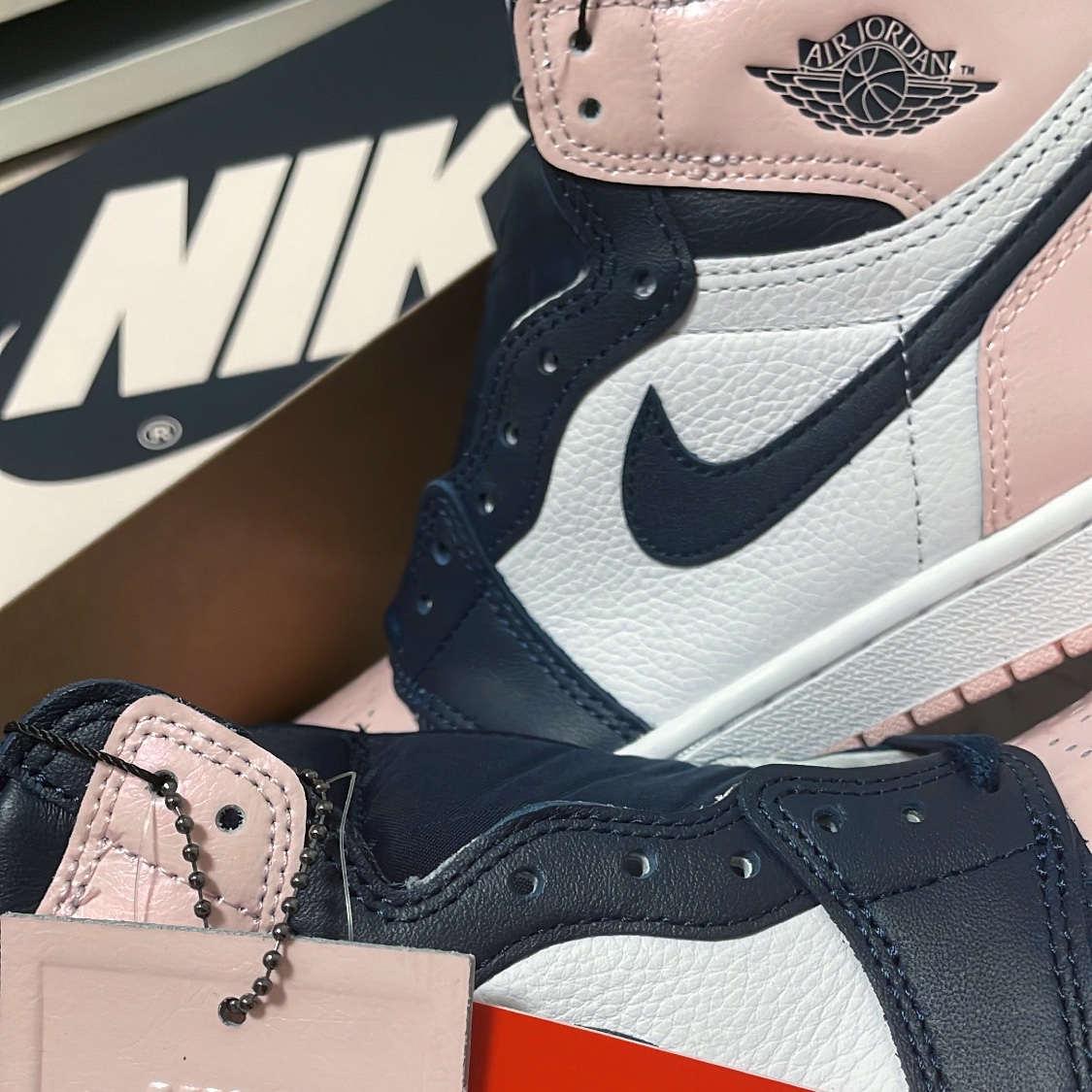 (W) Jordan 1 Retro High OG Atmosphere 착용 스타일