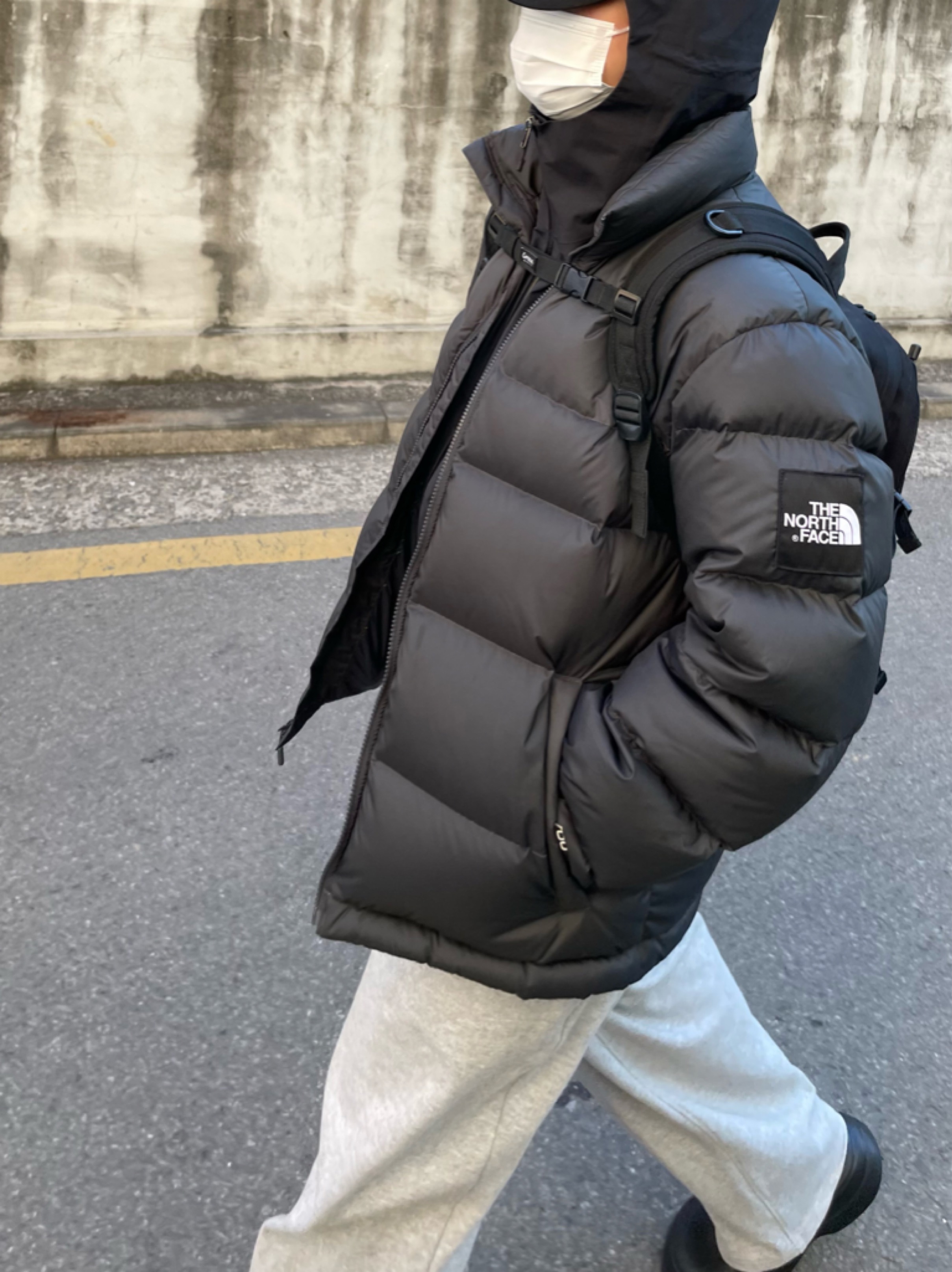 Arc'teryx Zeta SL Jacket Black 착용 스타일 - 2