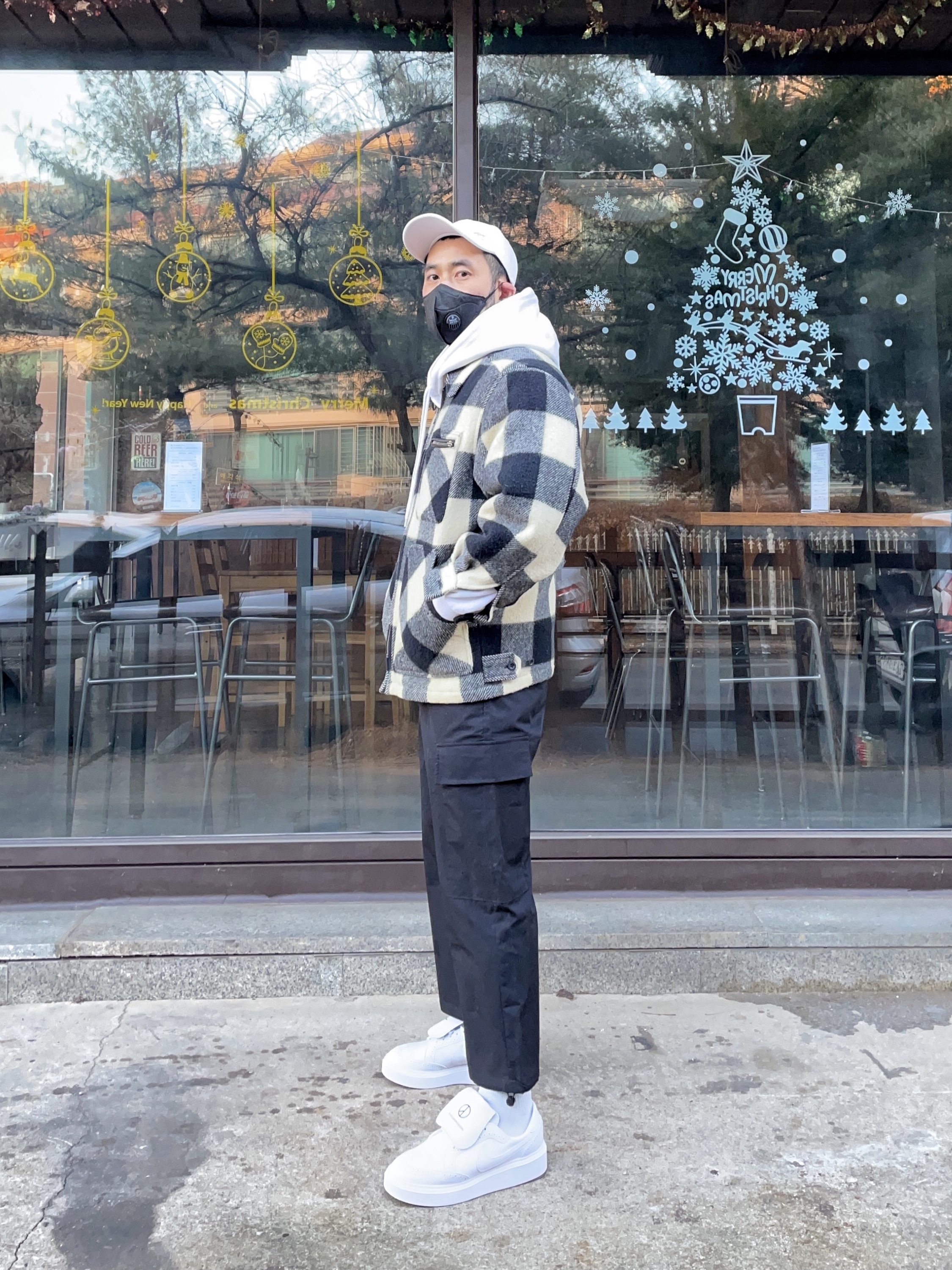 Nike x Peaceminusone Kwondo1 White 착용 스타일 - 3