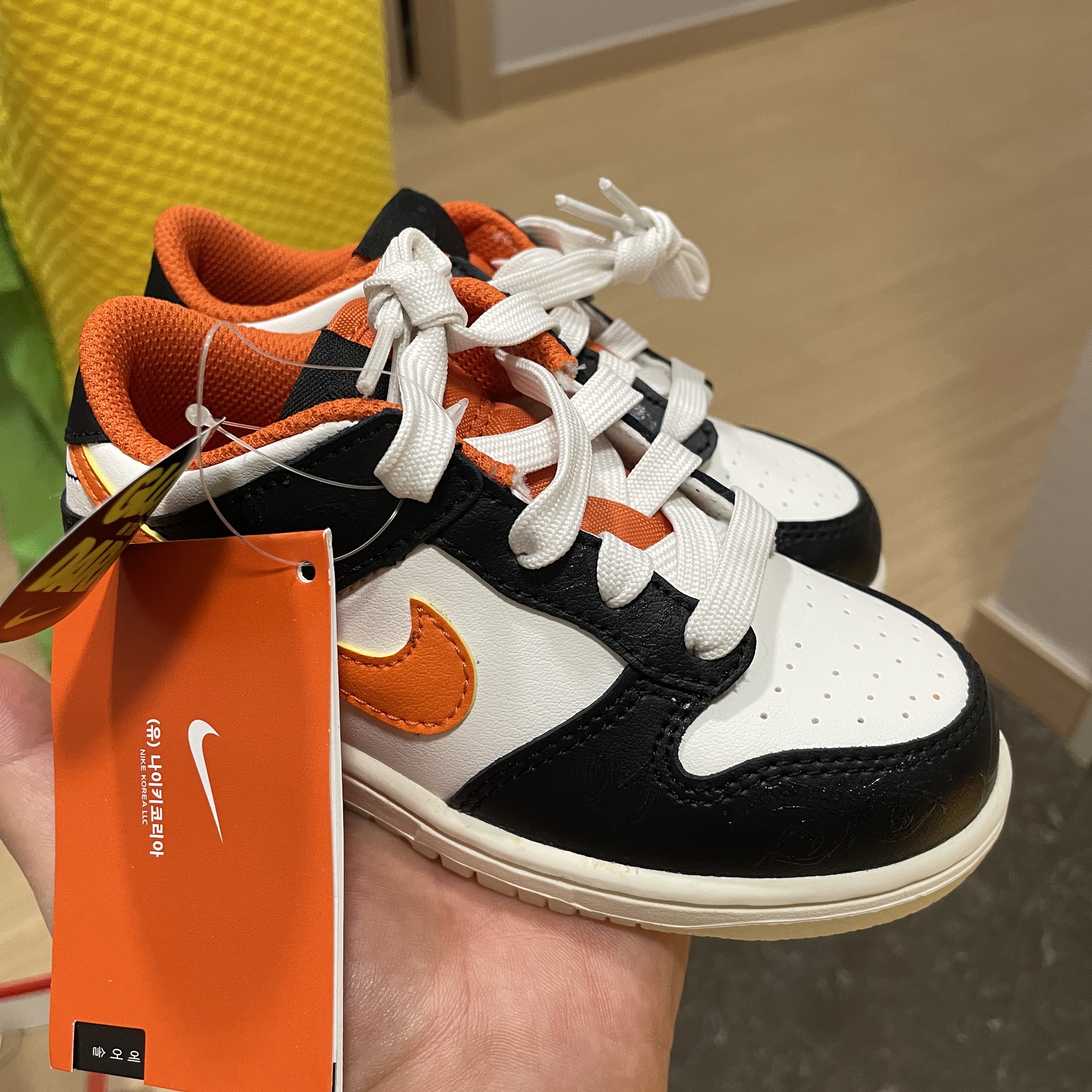 (TD) Nike Dunk Low PRM Halloween 착용 스타일
