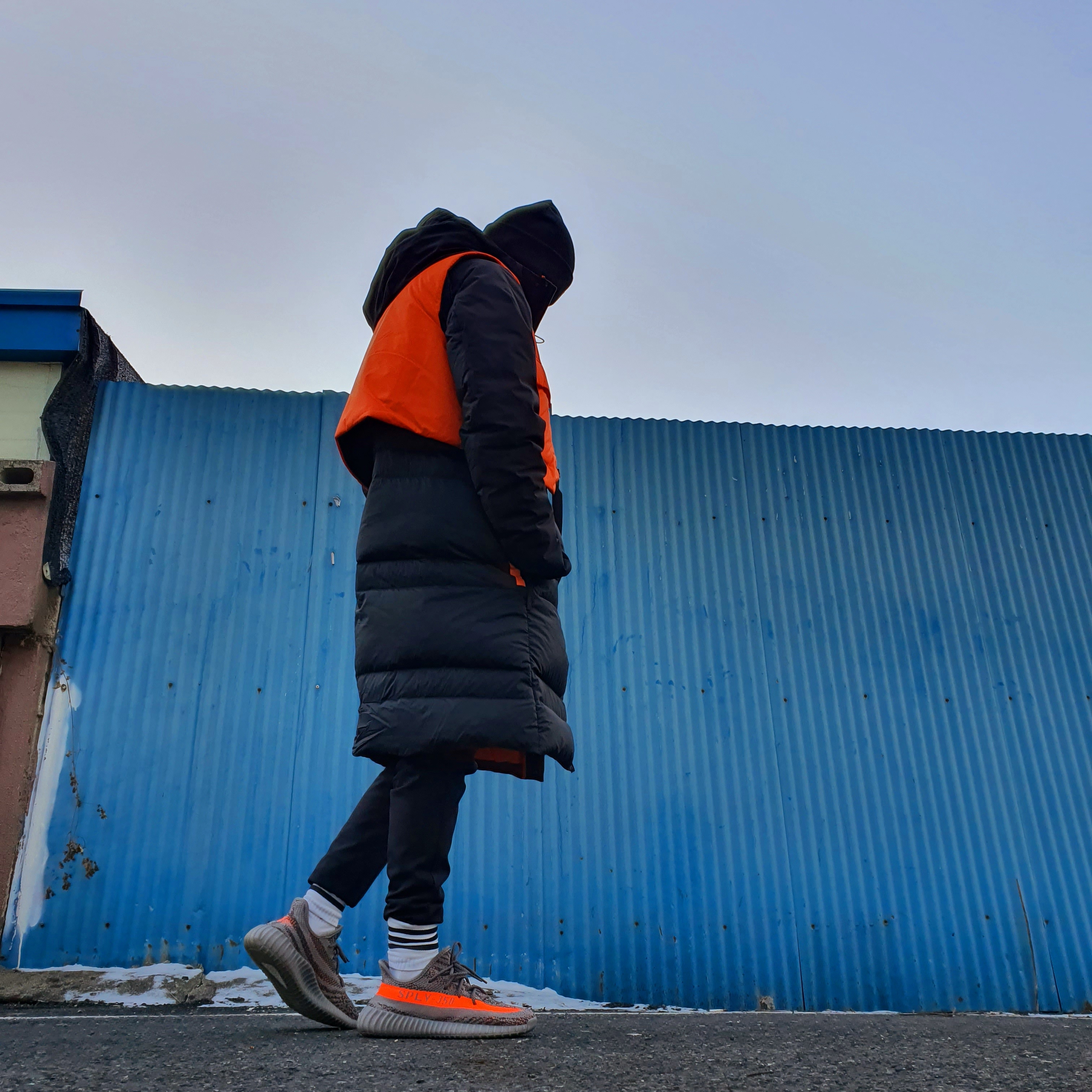 Adidas Yeezy Boost 350 V2 Beluga - Reflective 착용 스타일 - 3