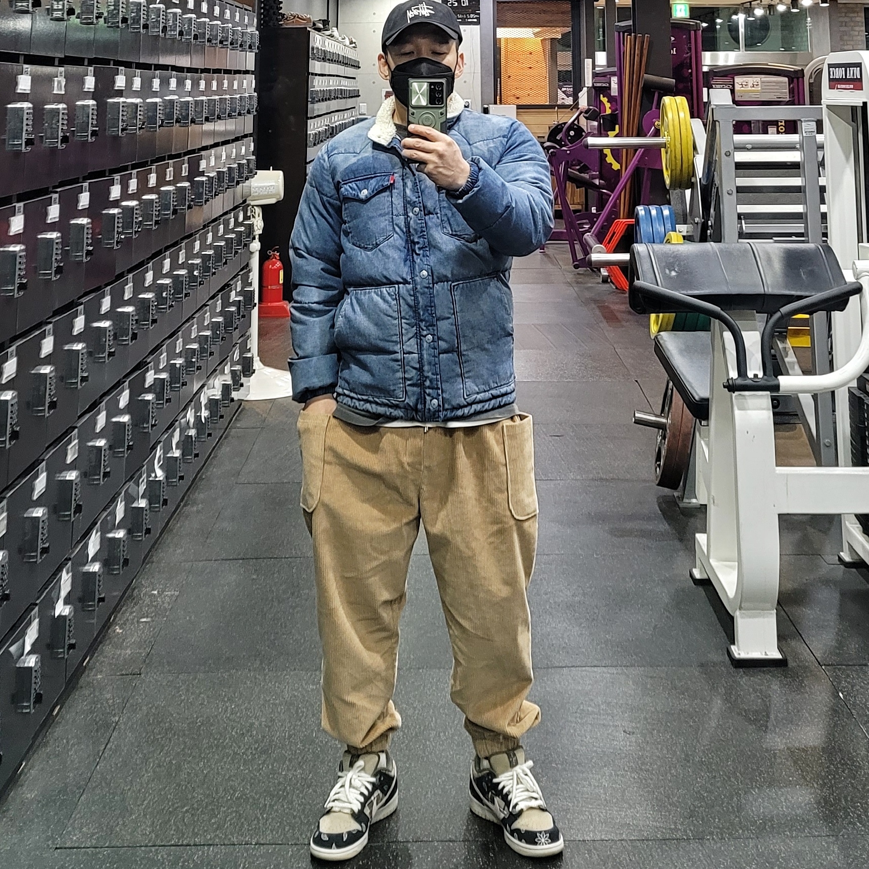 Nike x Travis Scott SB Dunk Low 착용 스타일