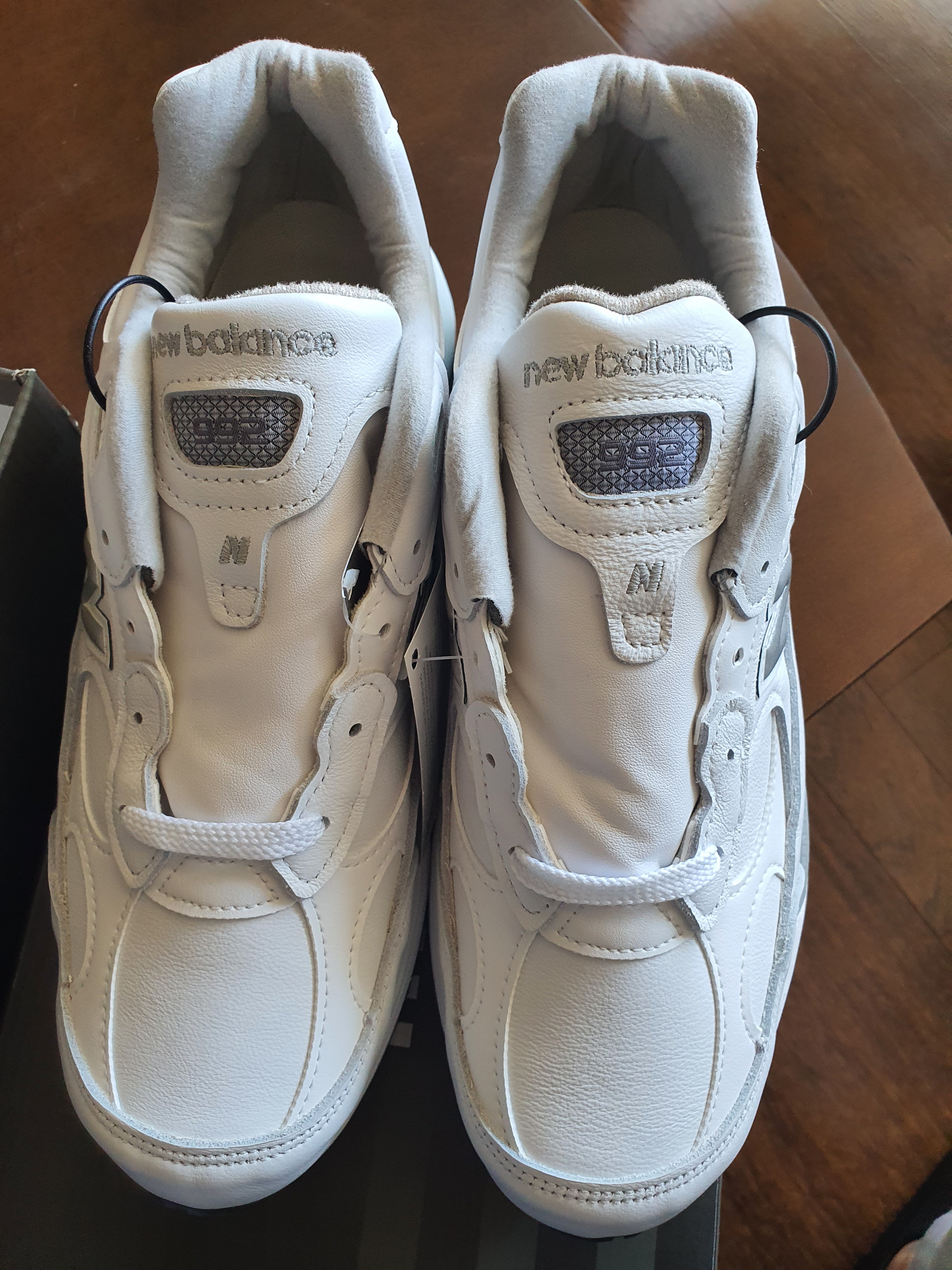 New Balance 992 Made in USA White Silver 착용 스타일 - 2
