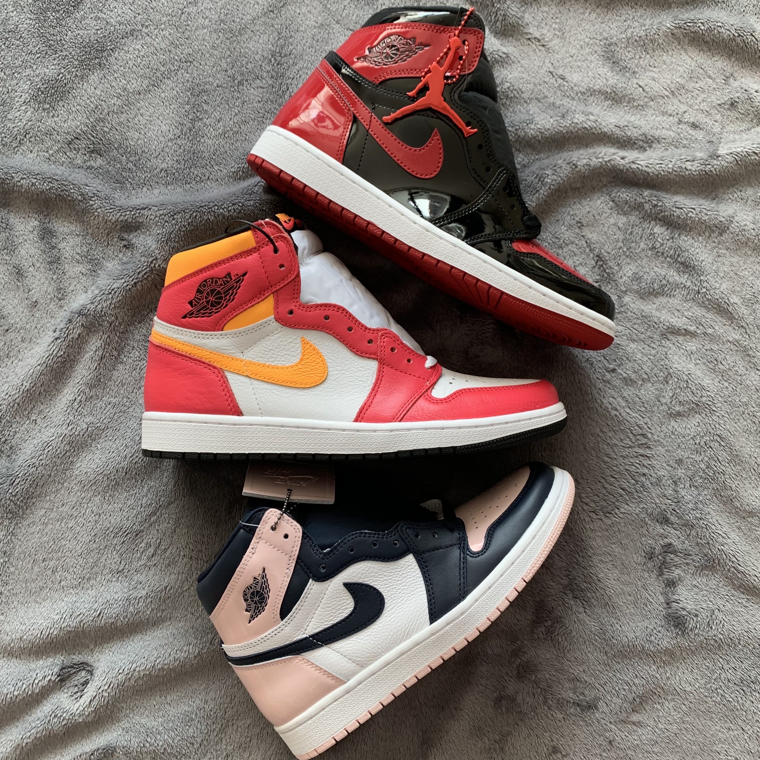 Jordan 1 Retro High OG Light Fusion Red, (W) Jordan 1 Retro High OG Atmosphere 착용 스타일