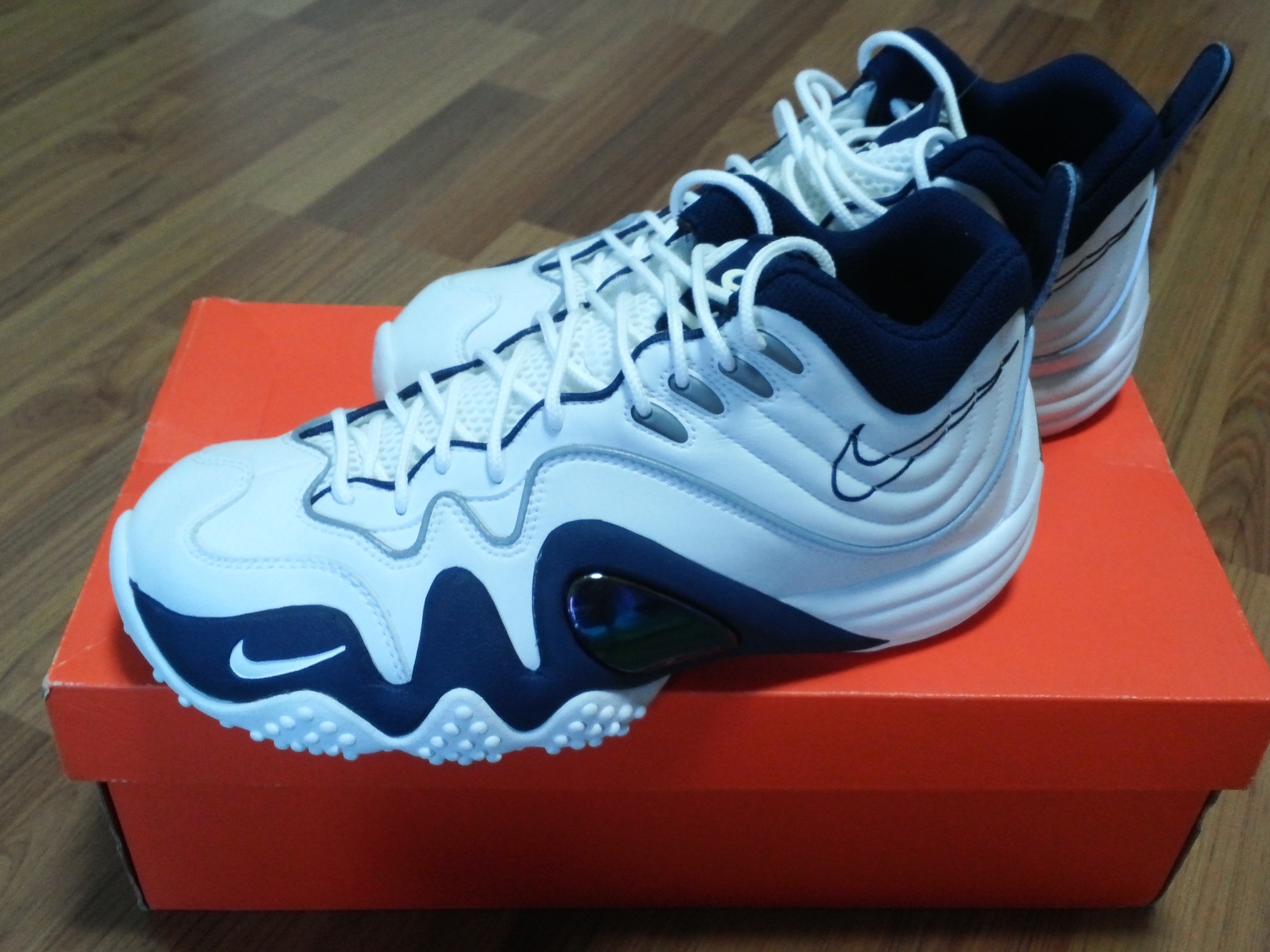 Nike Air Zoom Flight 5 White 착용 스타일 - 1