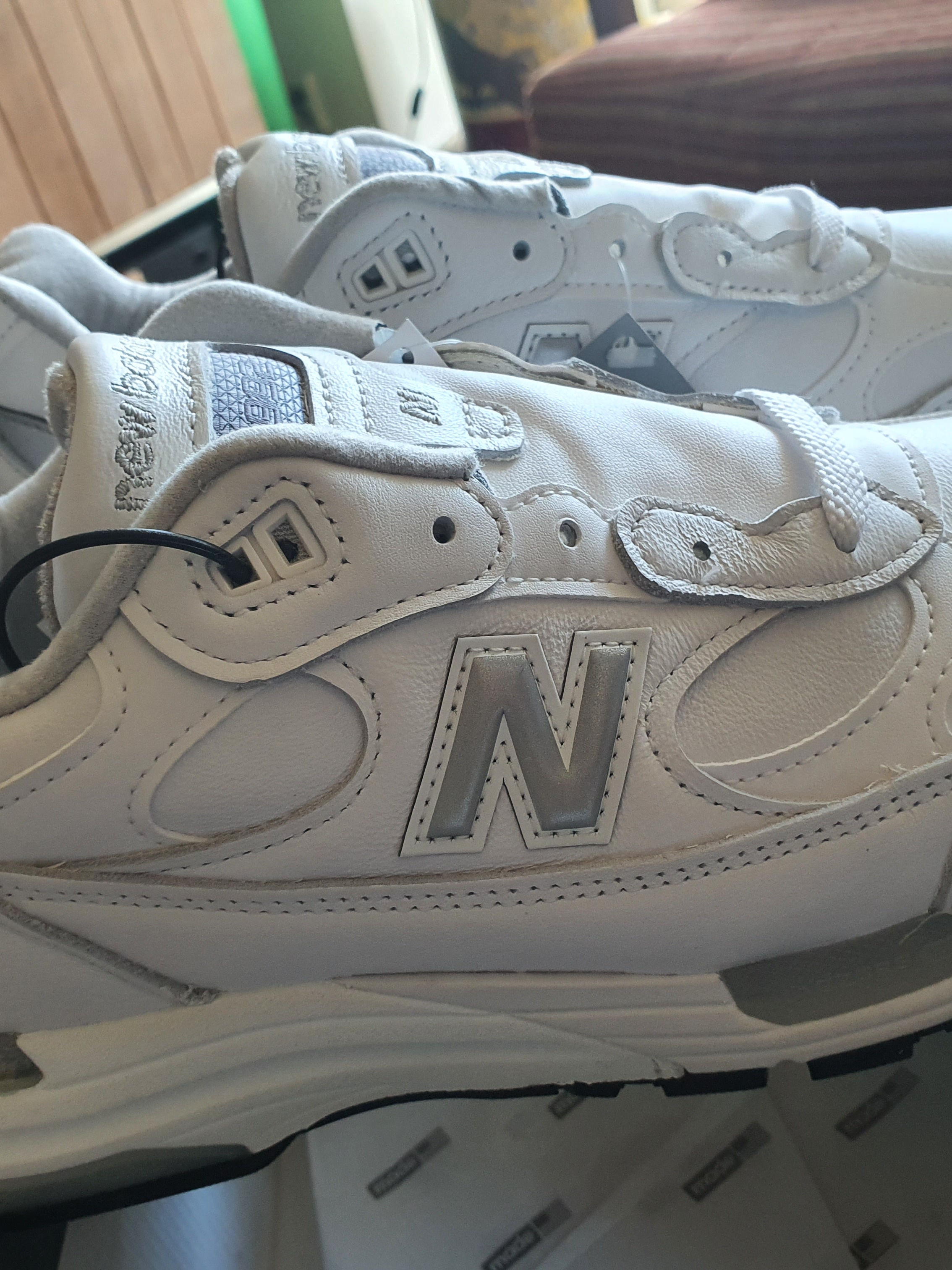 New Balance 992 Made in USA White Silver 착용 스타일 - 4