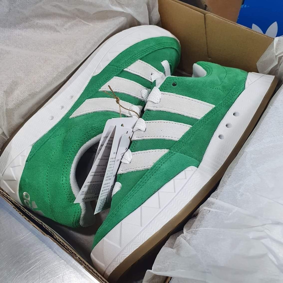 Adidas Adimatic Green 착용 스타일