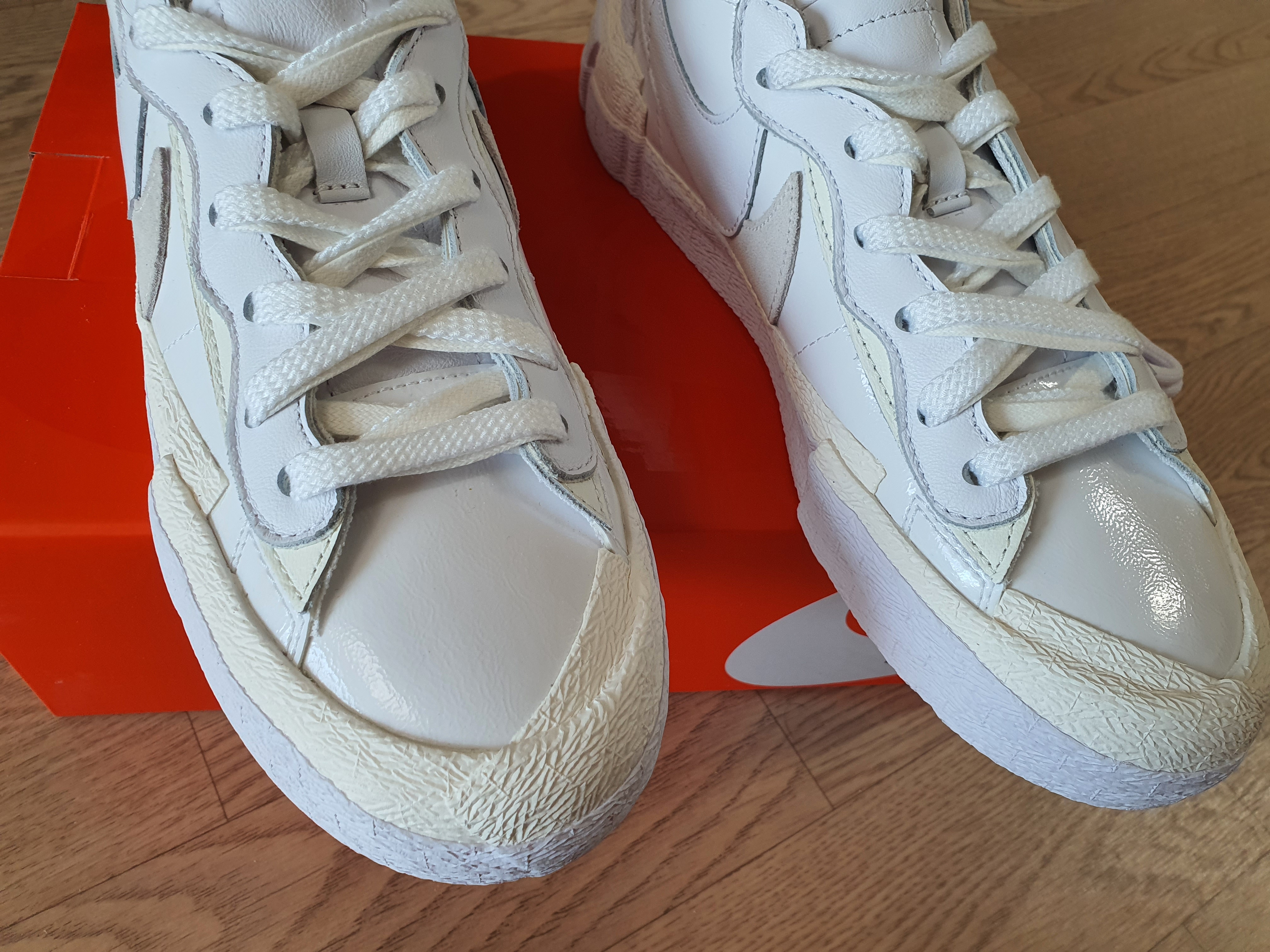 Nike x Sacai Blazer Low White Patent Leather 착용 스타일 - 4