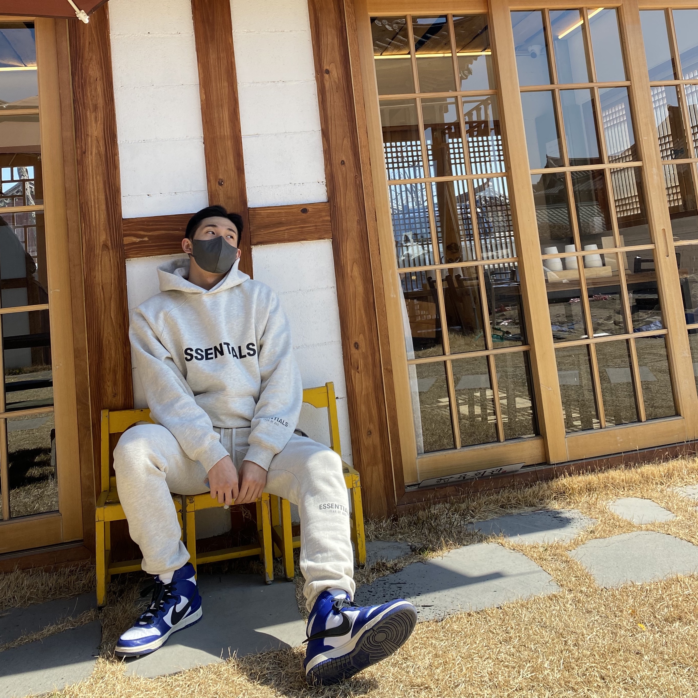 Essentials 3D Silicon Applique Pullover Hoodie Oatmeal/Oatmeal Heather/Light Heather Oatmeal 2020, Essentials Sweatpants Oatmeal/Oatmeal Heather/Light Heather Oatmeal 2020 착용 스타일