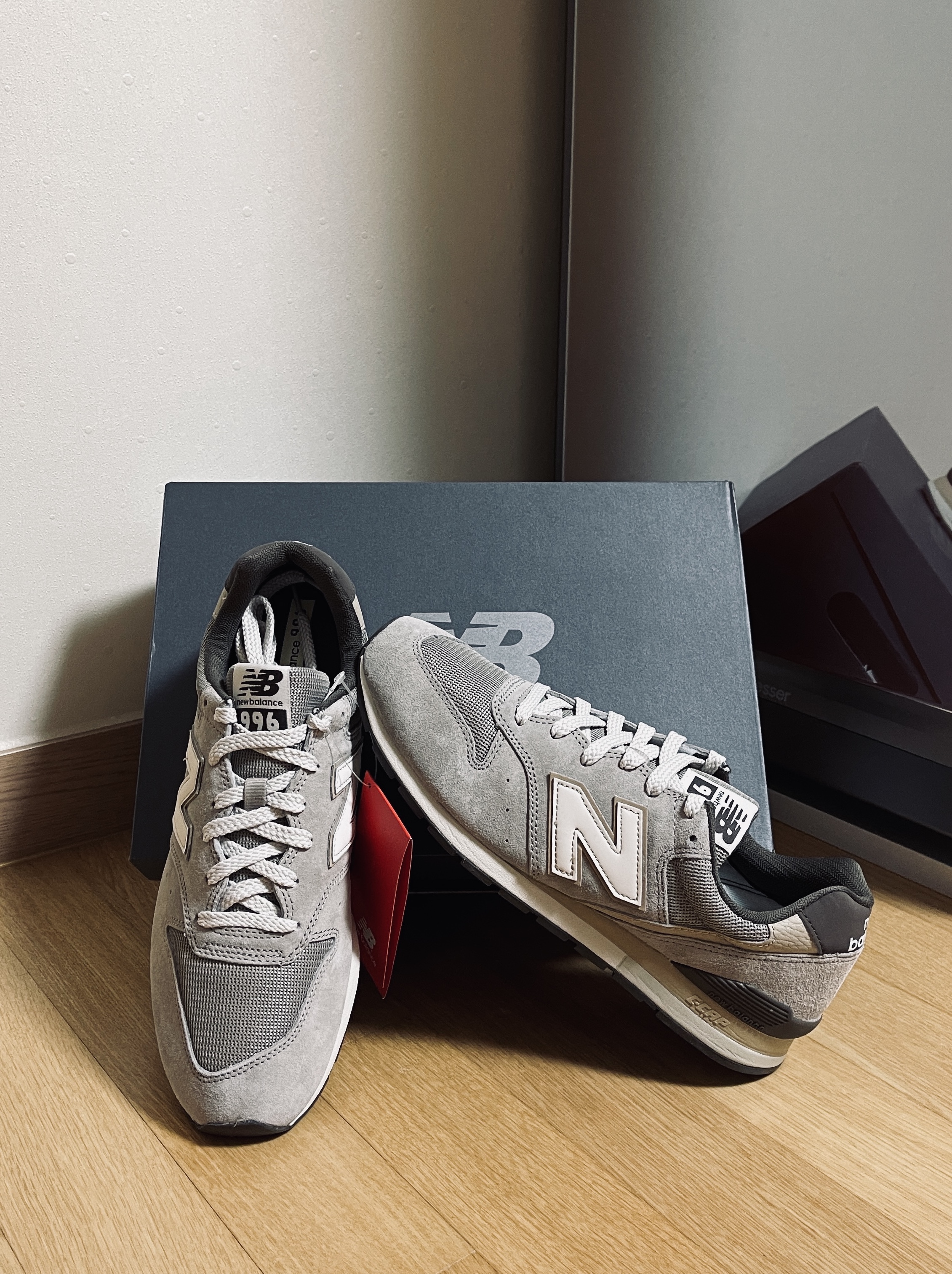 New Balance 996 Brown, New Balance 574 Brown 착용 스타일