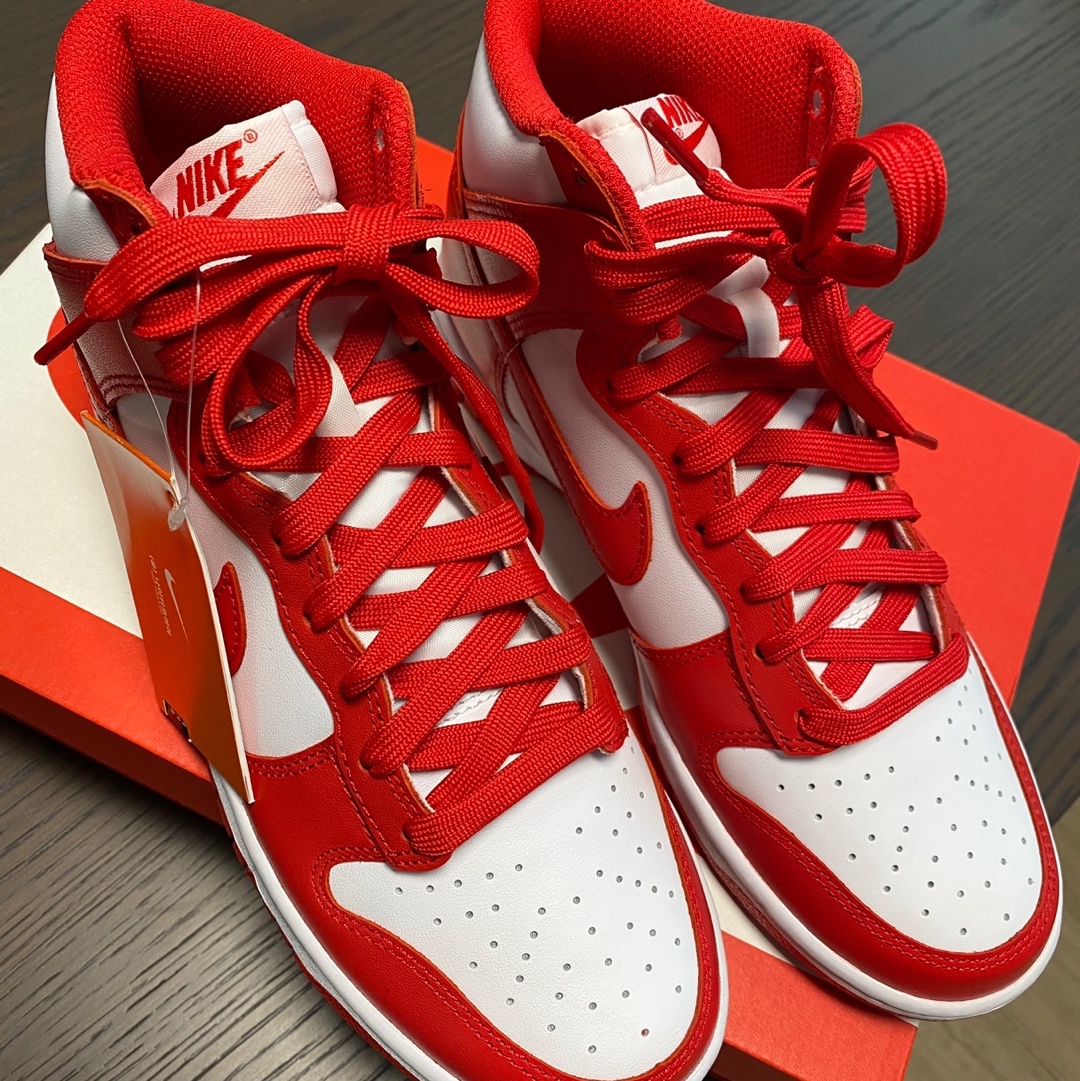 Nike Dunk High Retro Championship White and Red 착용 스타일