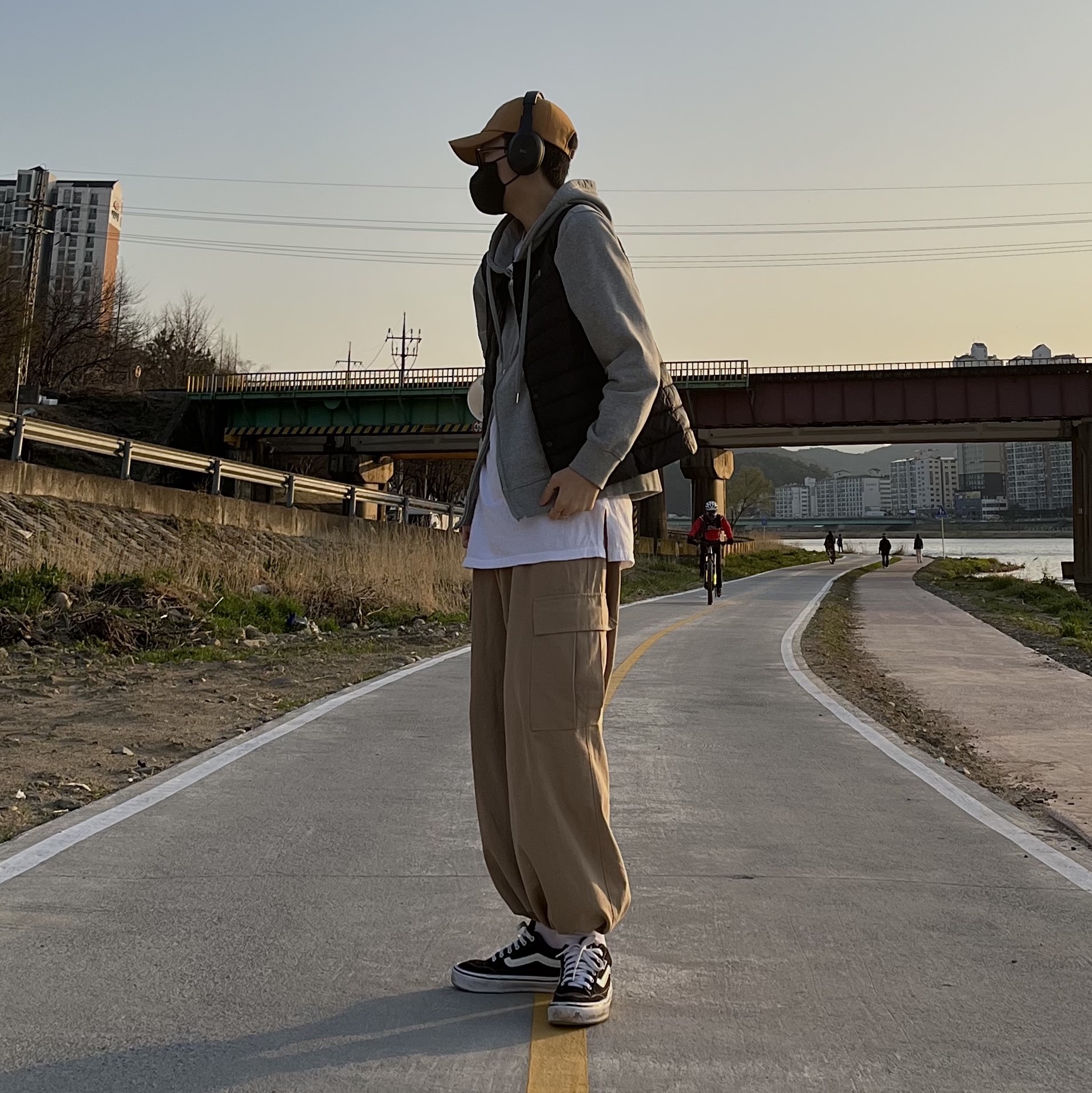 Vans Vault OG Old Skool LX Black 착용 스타일