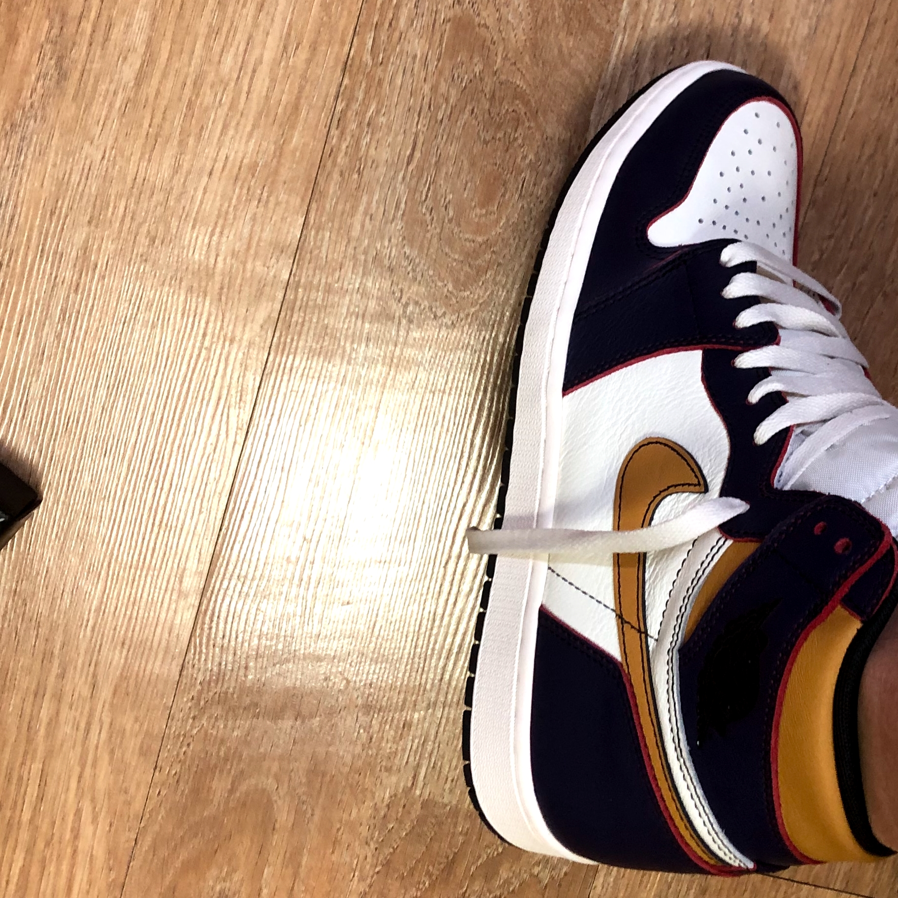Jordan 1 Retro High OG CO.JP Midnight Navy, Jordan 1 Low Light Smoke Grey 착용 스타일 - 4