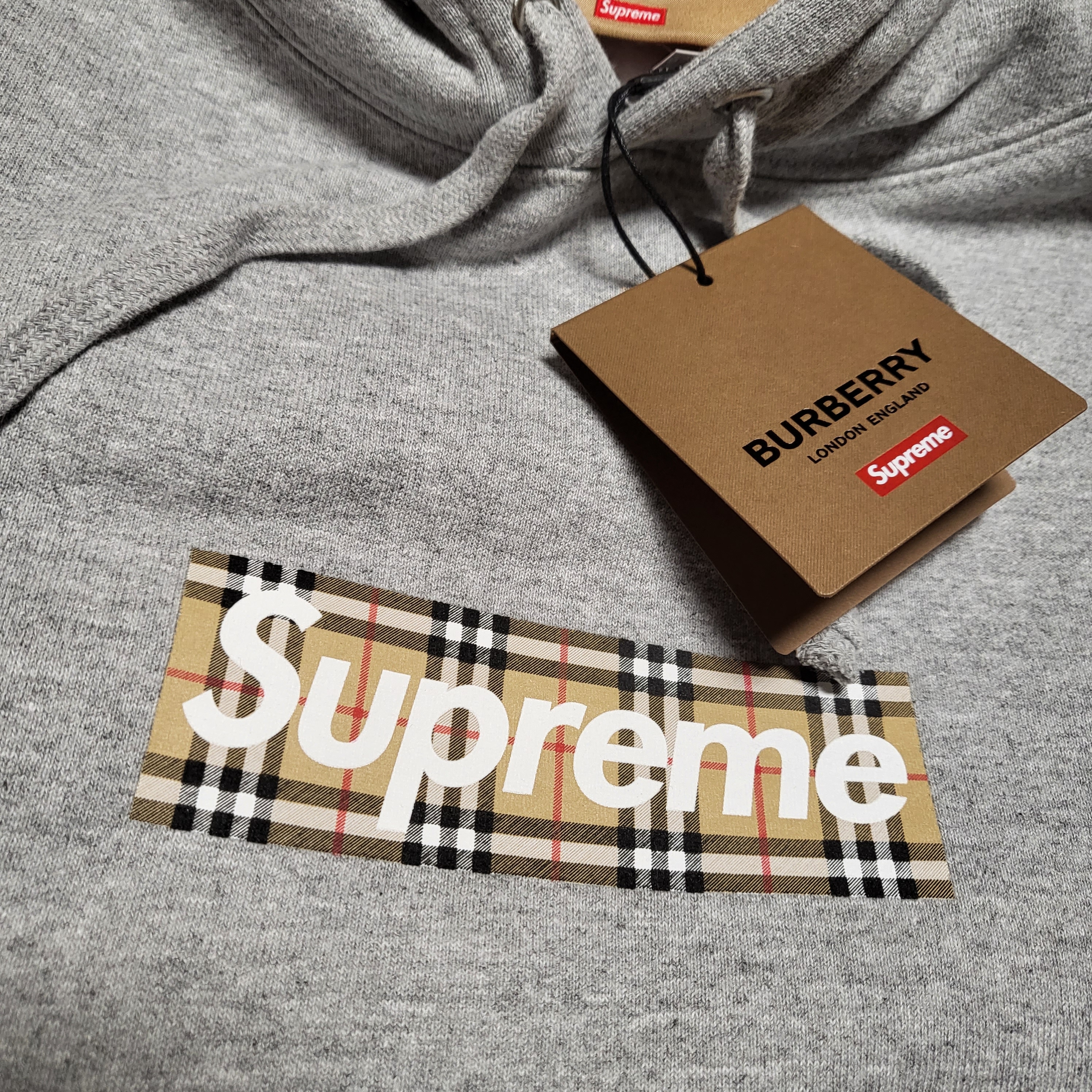 Supreme x Burberry Box Logo Hooded Sweatshirt Heather Grey - 22SS 착용 스타일