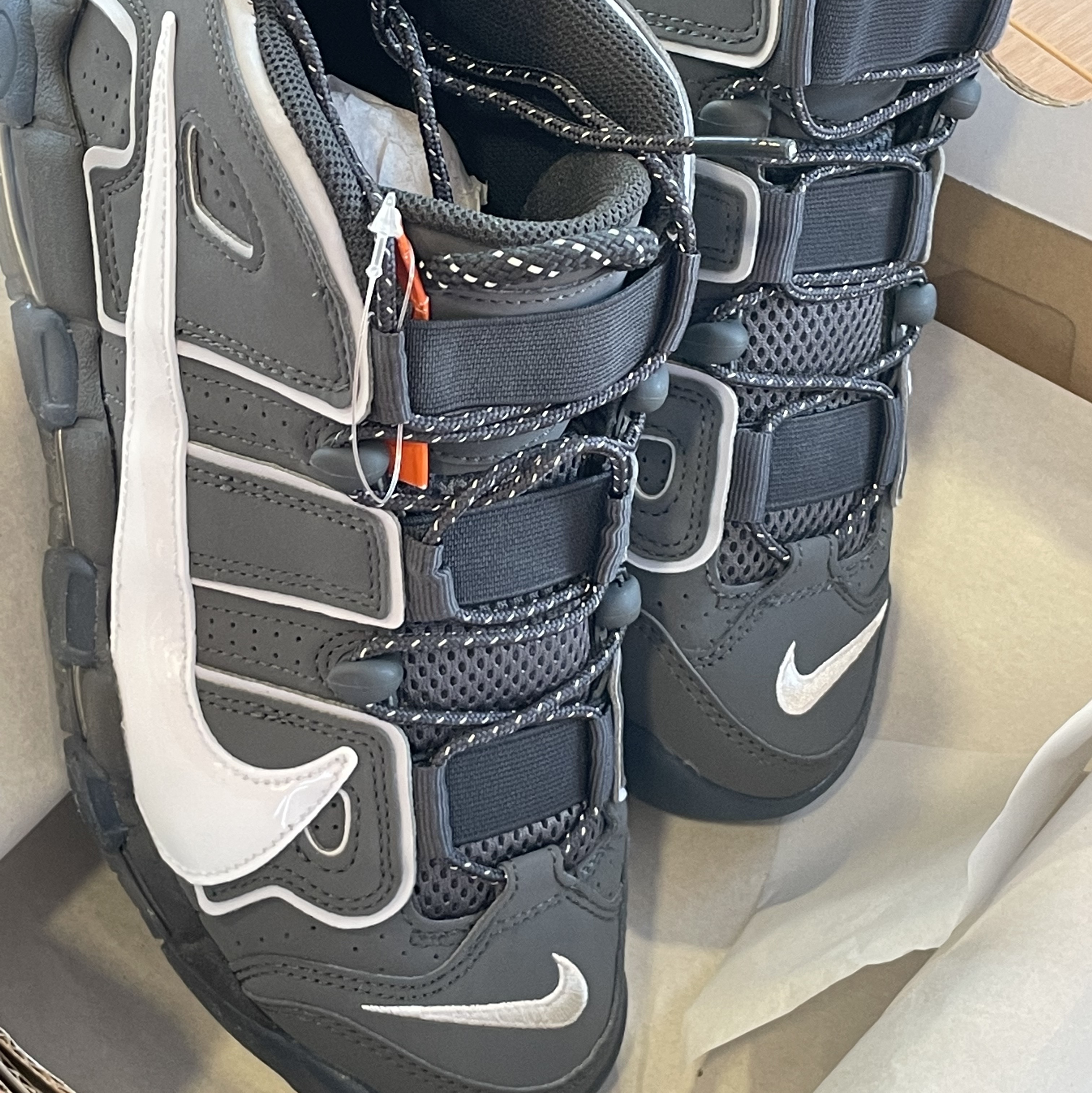 Nike Air More Uptempo 96 Copy and Paste 착용 스타일 - 2