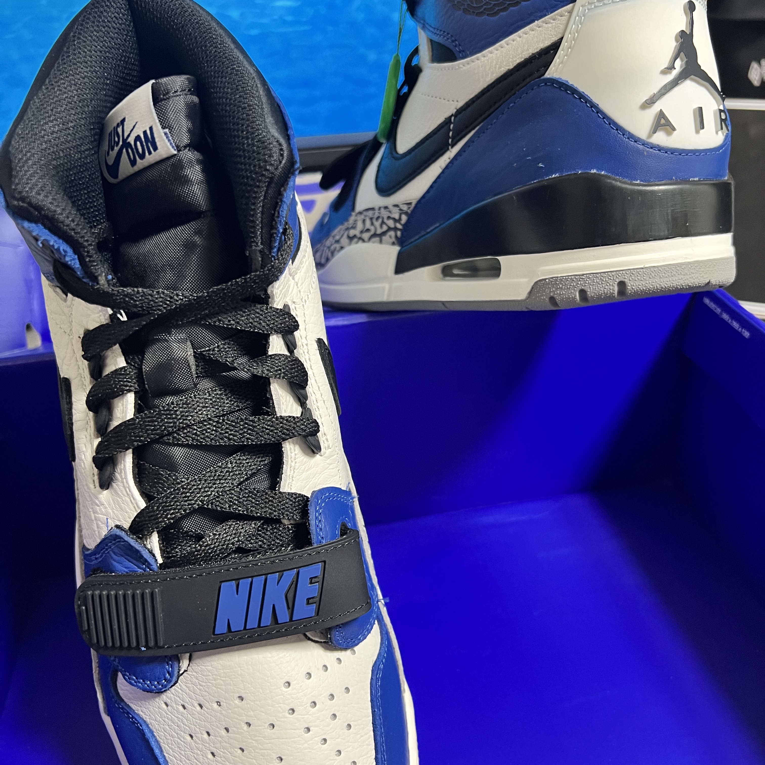 Jordan Legacy 312 Storm Blue 착용 스타일 - 2