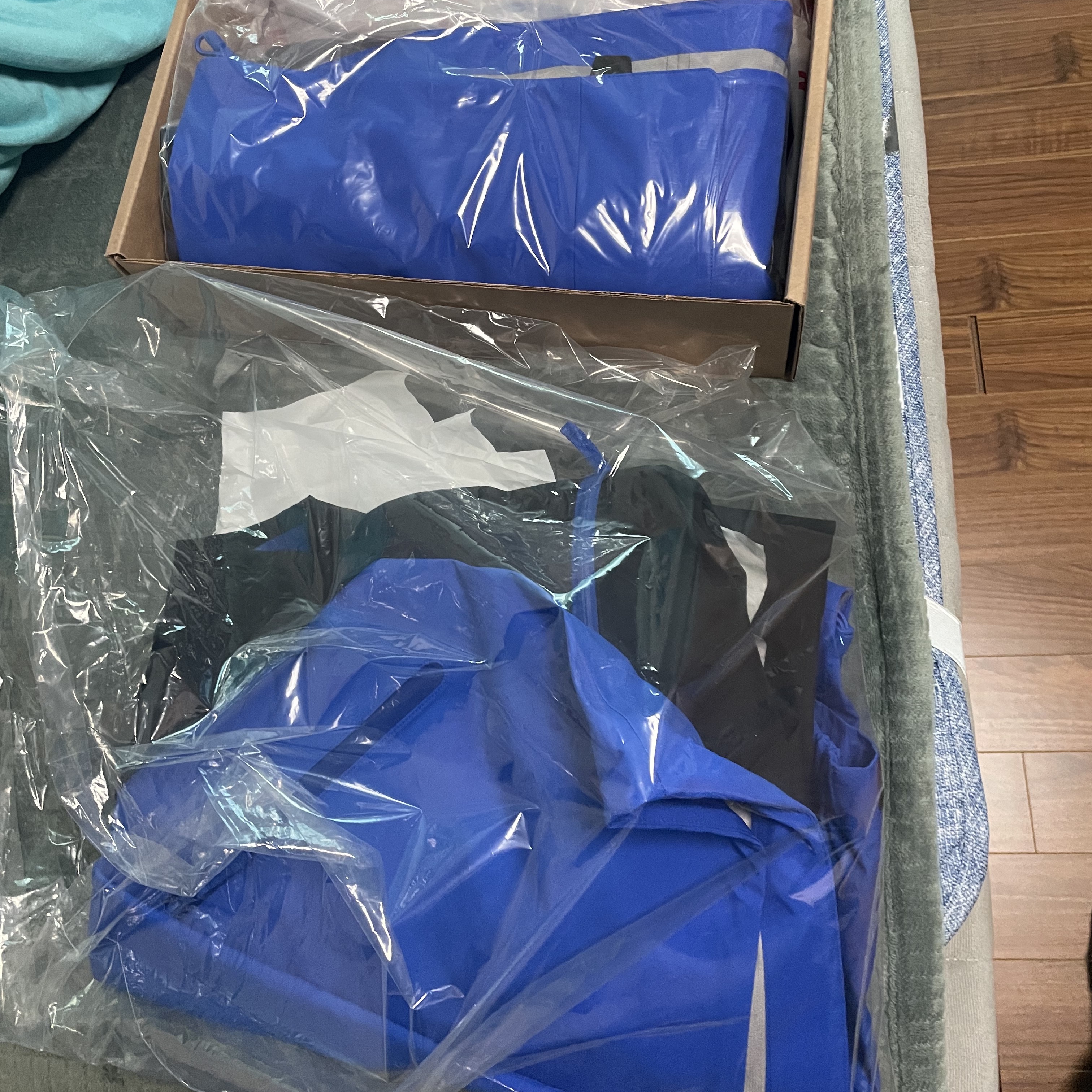 Nike x Drake Nocta x Top Boy Alien Gore-Tex Jacket Blue Black 착용 스타일 - 4