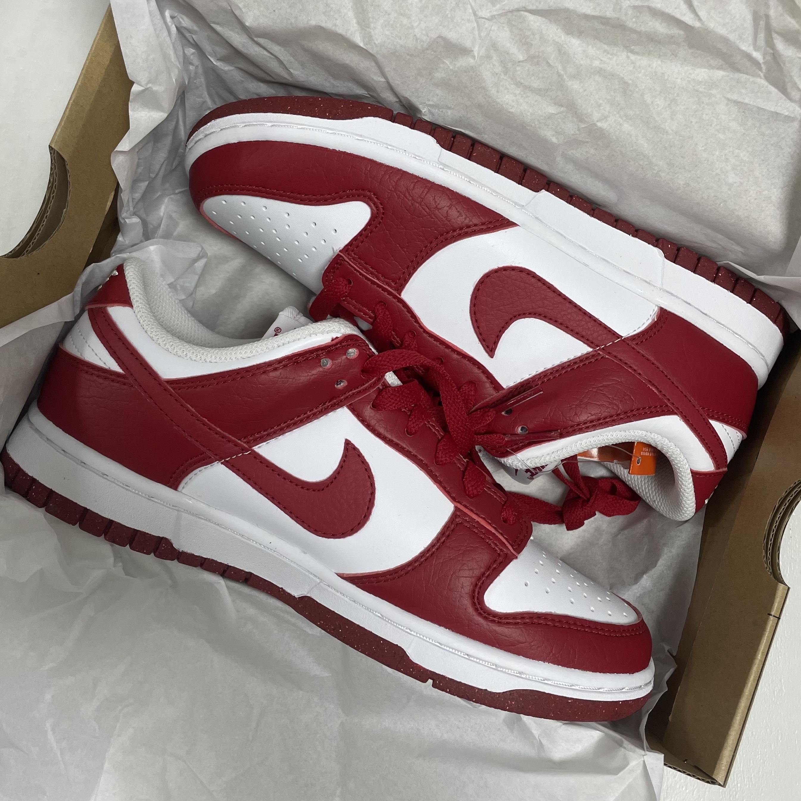 (W) Nike Dunk Low Next Nature Gym Red 착용 스타일