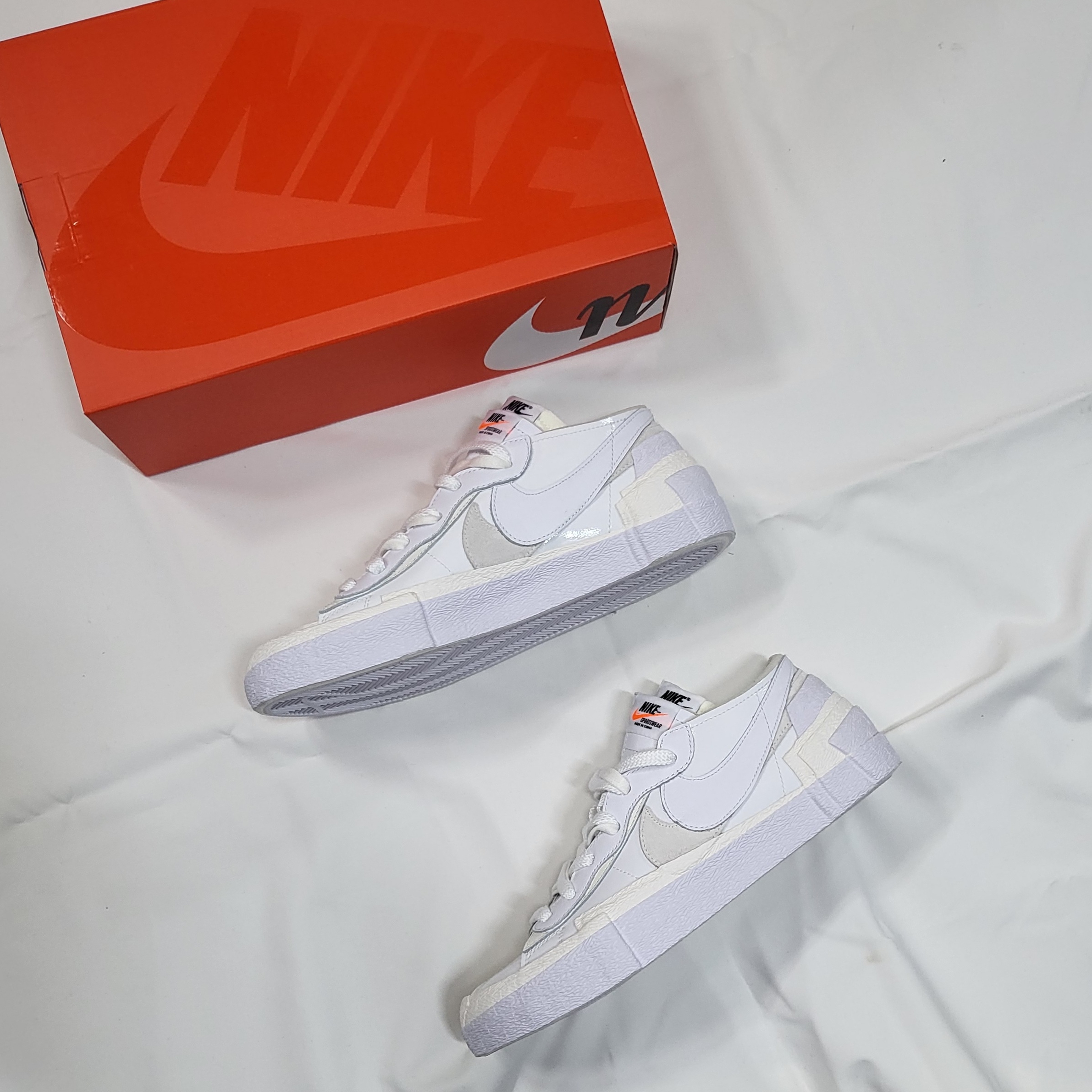 Nike x Sacai Blazer Low White Patent Leather 착용 스타일