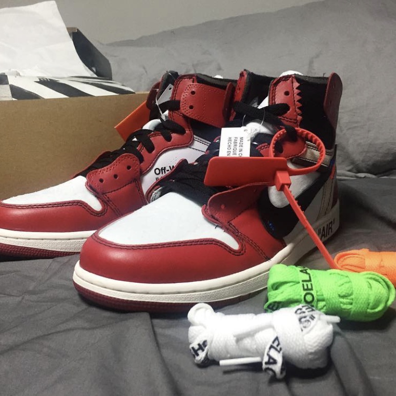Jordan 1 x Off-White Retro High Chicago The Ten 착용 스타일 - 3