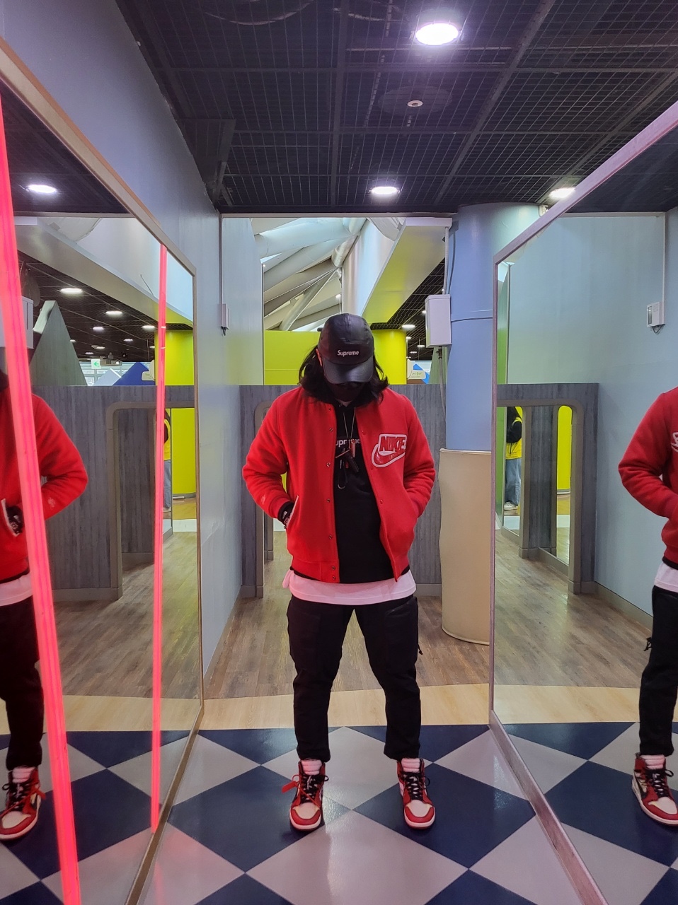in: S.U.P.R.E.M.E.213님의 스타일 - 3