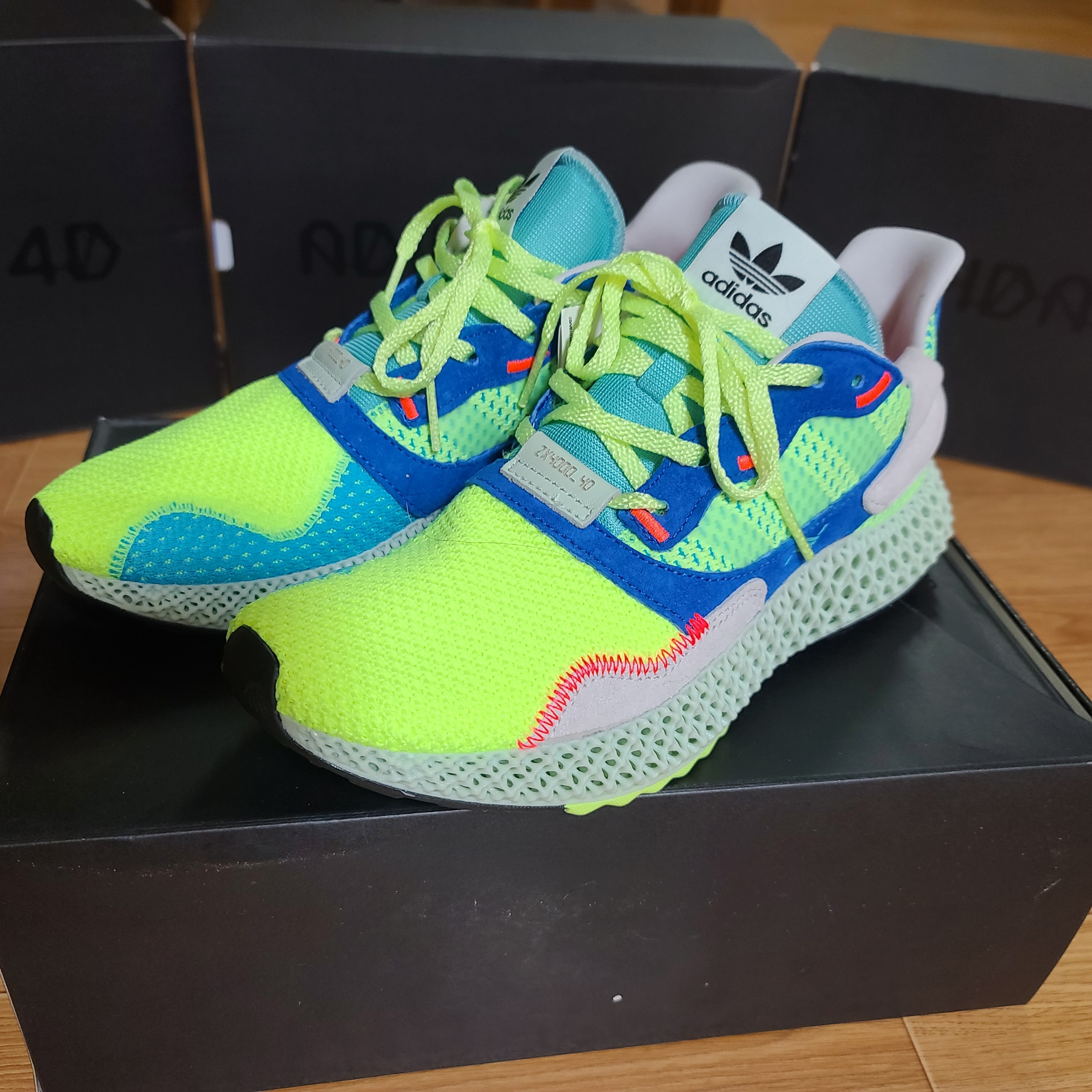 Adidas ZX 4000 4D Easy Mint 착용 스타일