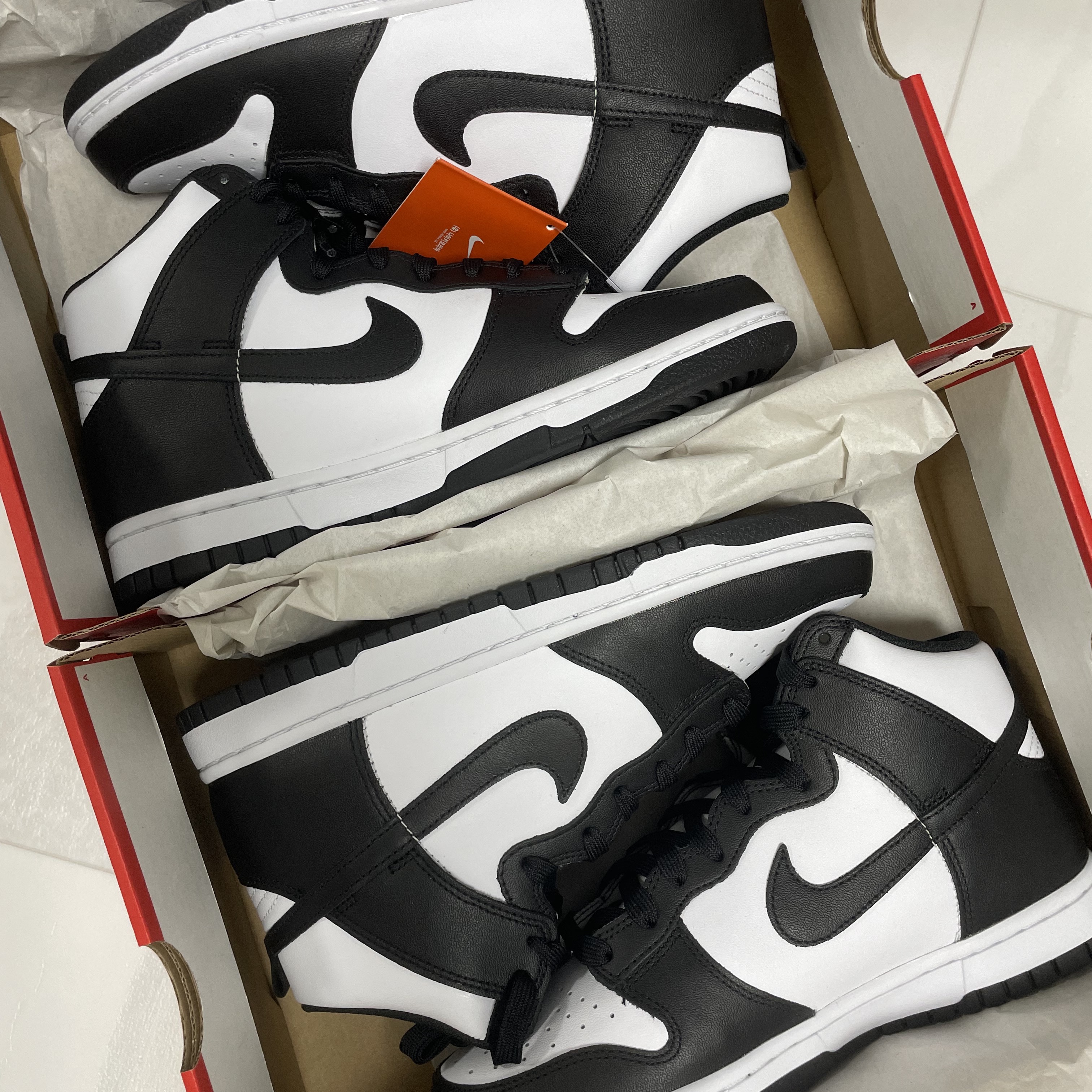 Nike Dunk High Retro Championship White 착용 스타일