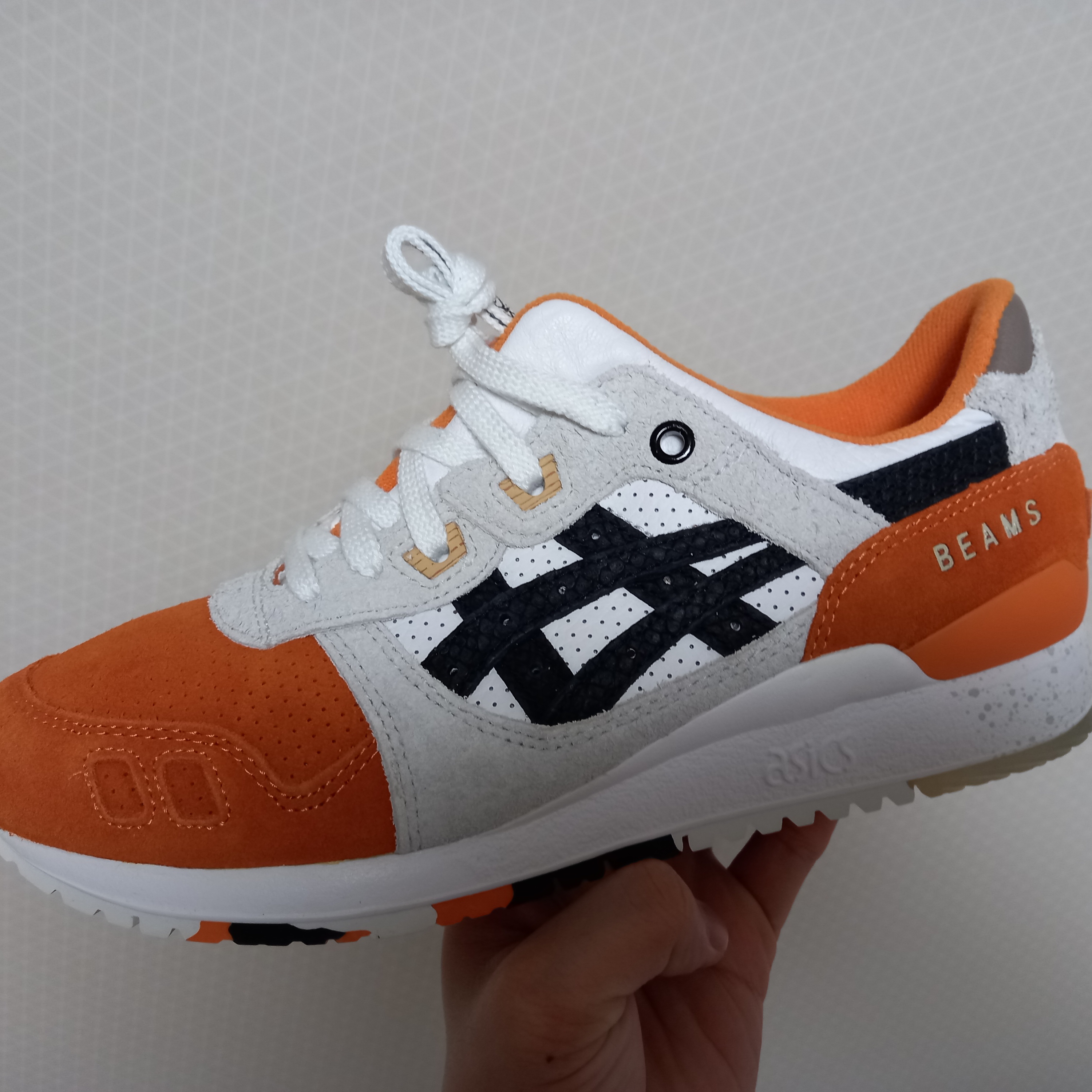 Asics x Afew x Beams Gel-Lyte III Orange Koi 착용 스타일