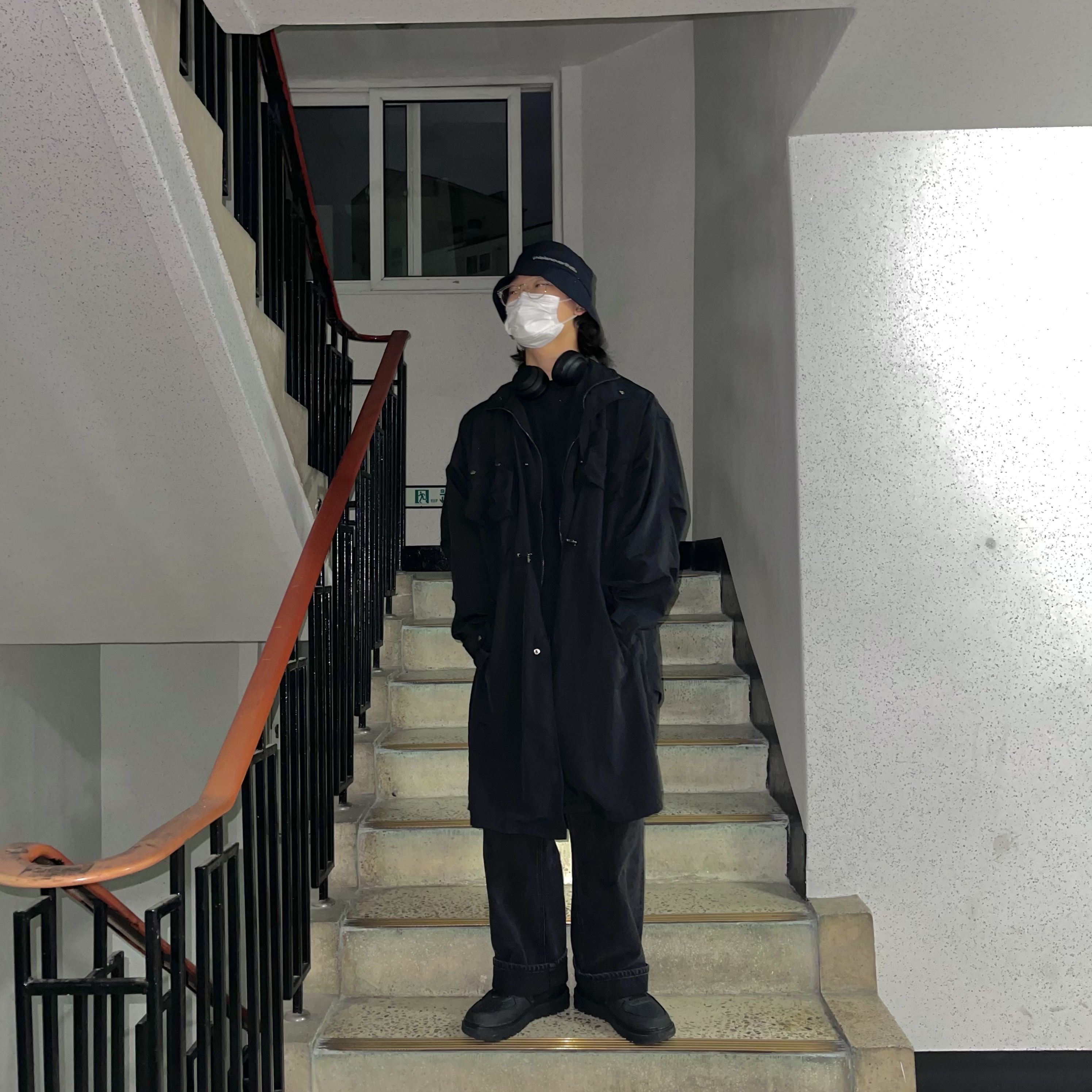 Nike Air Force 1 Boot Black Anthracite 착용 스타일 - 2